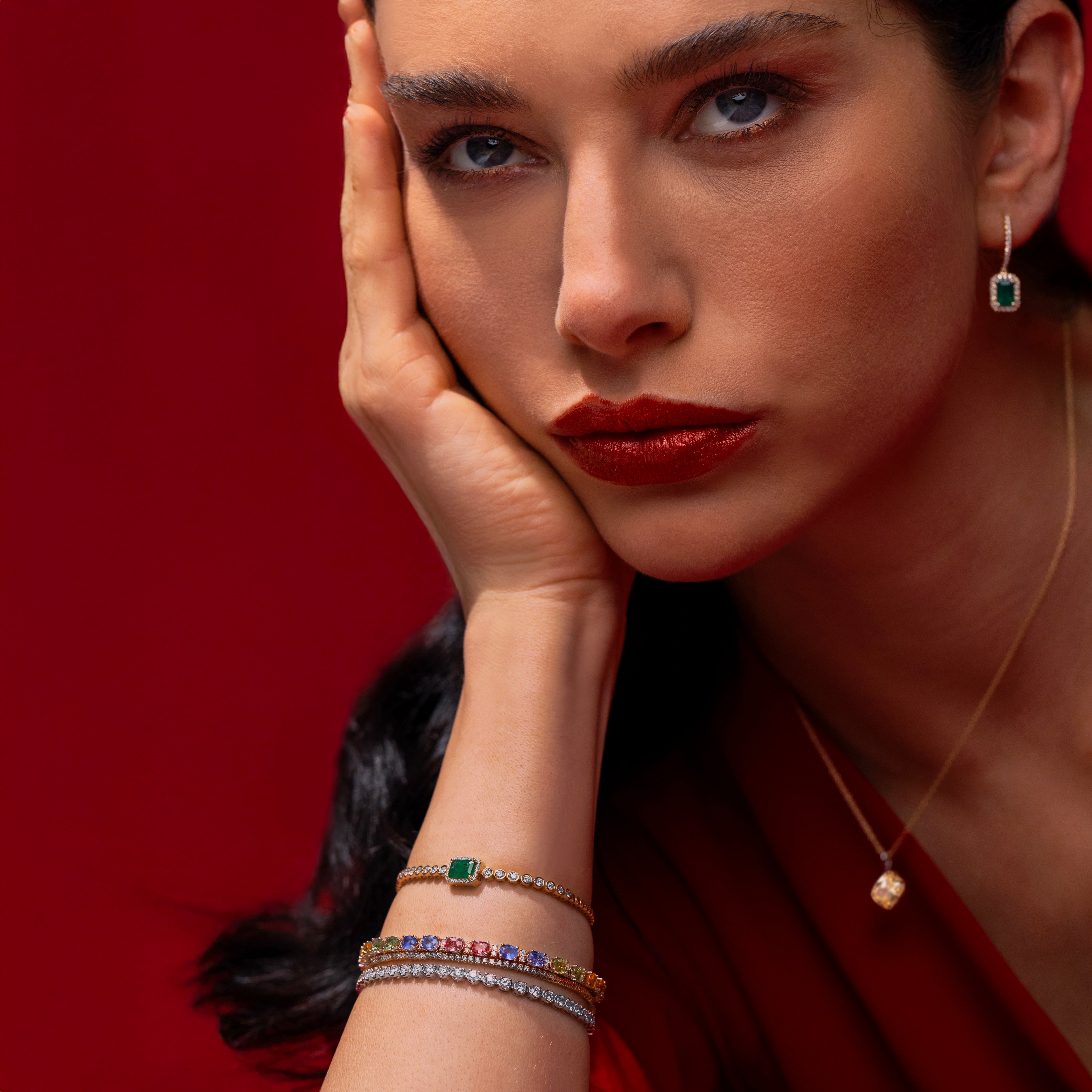 Pırlanta Bileklik Seçim Rehberi ve 2025 Trendleri