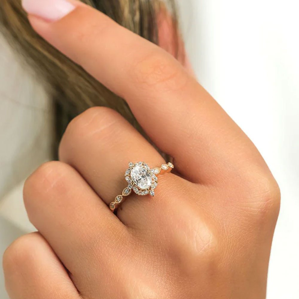 Oval Excellent Kesim Pırlanta Modası: Elegansın Yeni Simgesi - RONAFF PIRLANTA