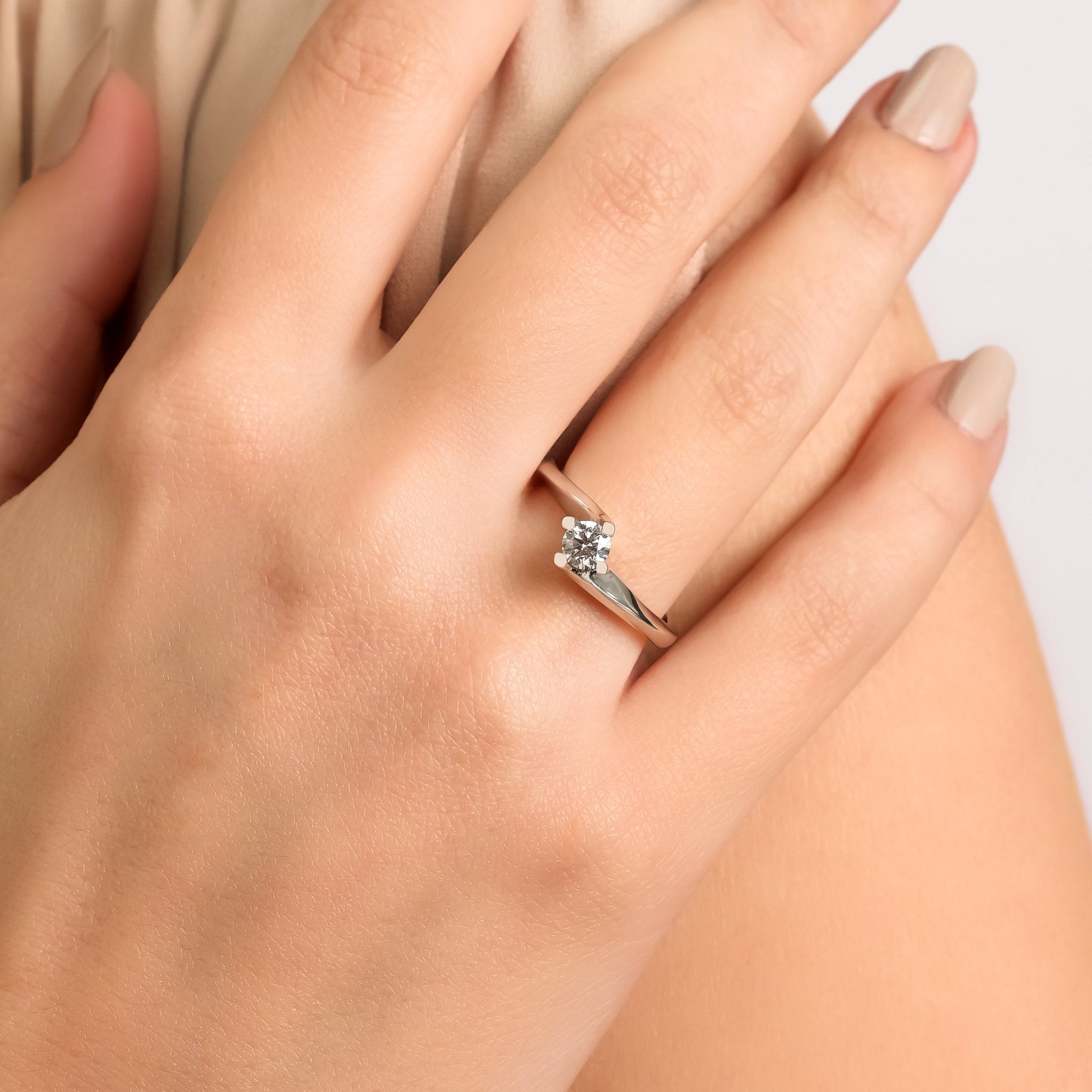 0.25 Karat Pırlanta Klasik Tektaş Yüzük - RNF1006 | Pırlanta Yüzük | Ronaff Pırlanta | Tektaş Yüzük, Pırlanta Yüzük, Kolye, Küpe