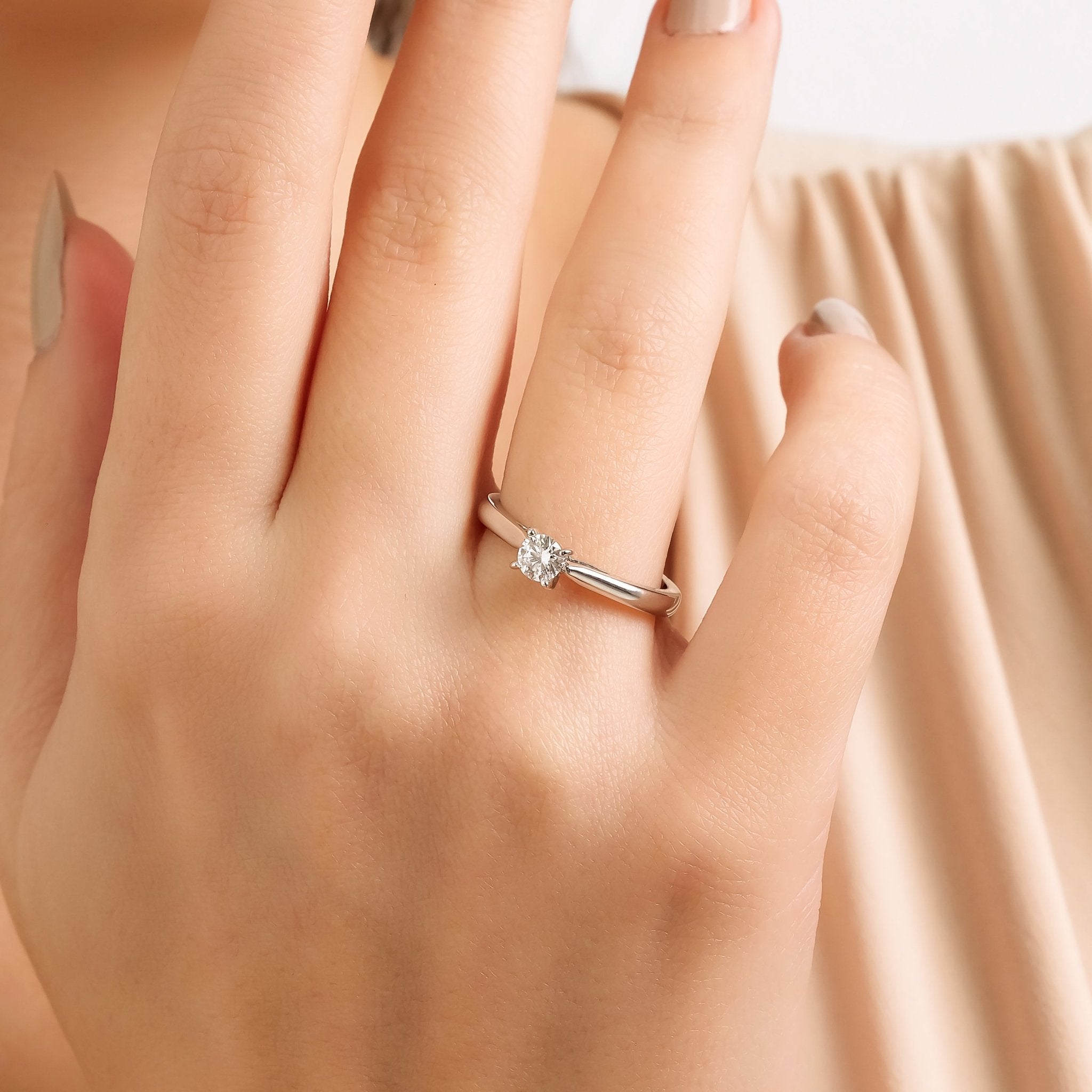 0.25 Karat Pırlanta Klasik Tektaş Yüzük - RNF1005 | Pırlanta Yüzük | Ronaff Pırlanta | Tektaş Yüzük, Pırlanta Yüzük, Kolye, Küpe