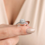 0.40 Karat Merkez & 0.28 Karat Kenar Pırlanta GIA Sertifikalı Klasik Tektaş Yüzük - RNF0934 | Tektaş Pırlanta | Ronaff Pırlanta | Tektaş Yüzük, Pırlanta Yüzük, Kolye, Küpe