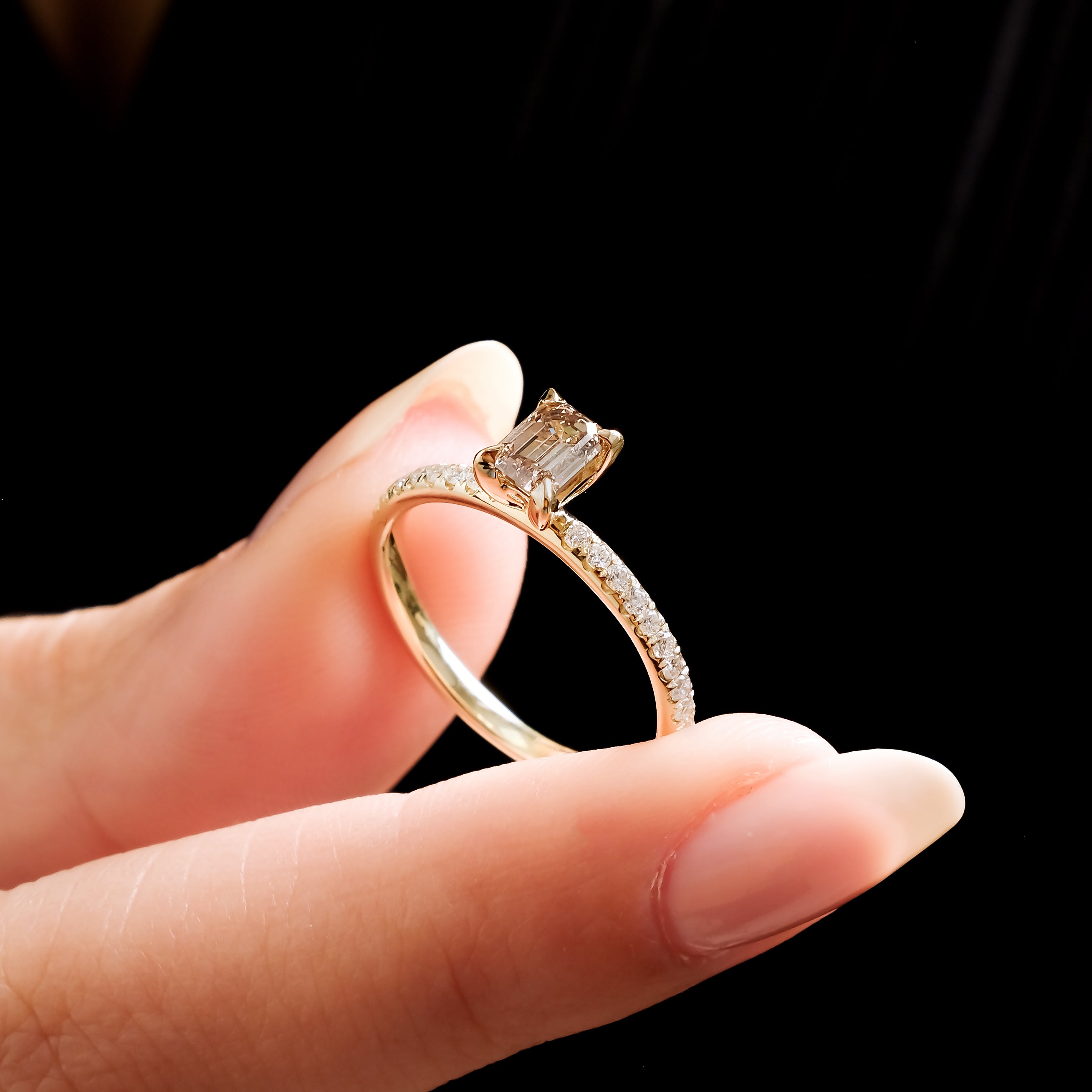 0.60 Karat Brown Pırlanta & 0.20 Karat Kenar Yuvarlak Kesim Pırlanta Yüzük - RNF01063 | Pırlanta Yüzük | Ronaff Pırlanta | Tektaş Yüzük, Pırlanta Yüzük, Kolye, Küpe