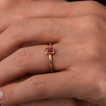 0.60 Karat Emerald Kesim Garnet Yüzük - RNF0241 | Renkli Pırlantalı Yüzükler | Ronaff Pırlanta | Tektaş Yüzük, Pırlanta Yüzük, Kolye, Küpe