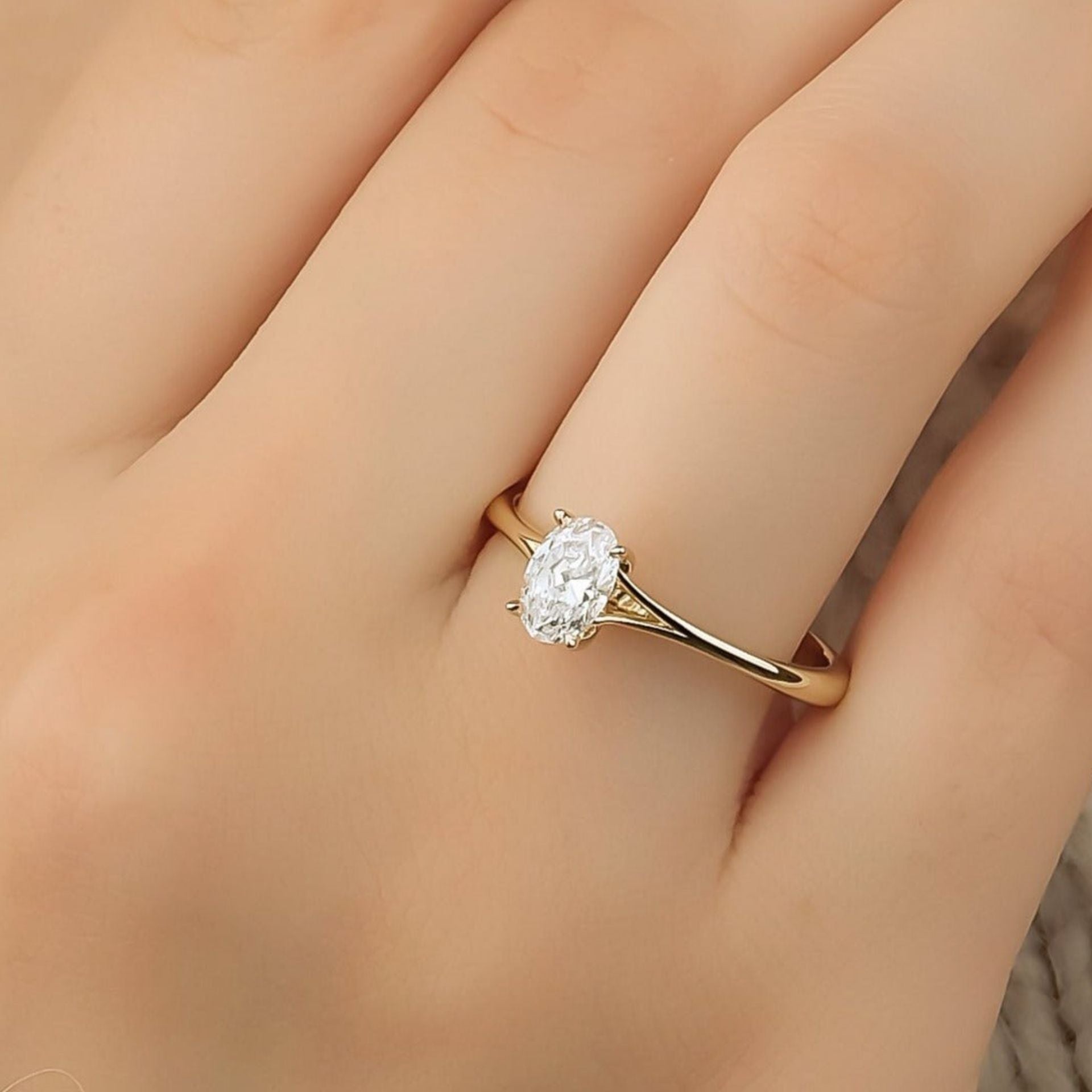 0.50 Karat Oval Kesim GIA/HRD sertifikalı Sarı Altın Tektaş Pırlanta Yüzük - RNF0696 | Tektaş Yüzükler | Ronaff Pırlanta | Tektaş Yüzük, Pırlanta Yüzük, Kolye, Küpe