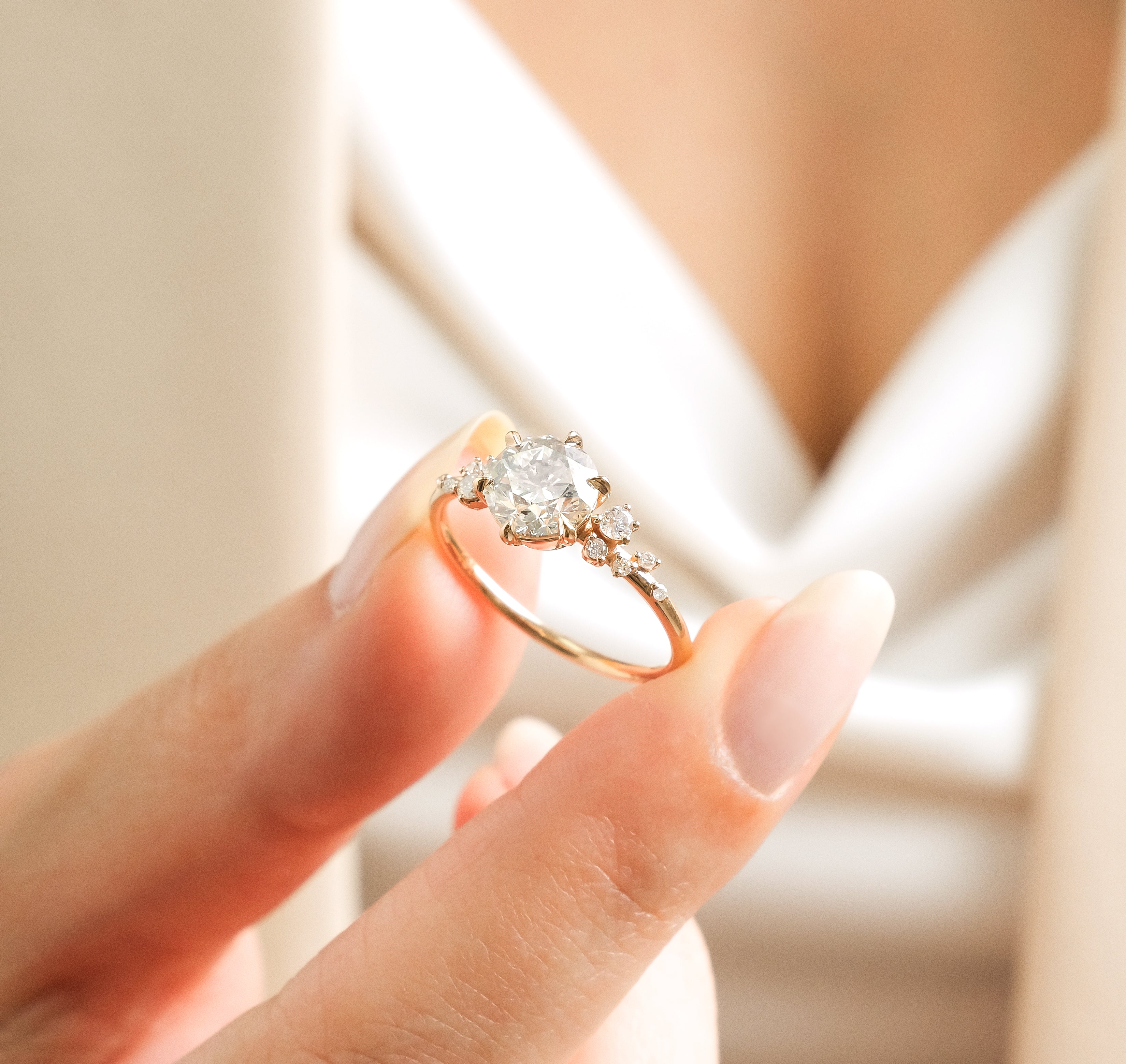 1.00 Karat Yuvarlak Merkez & 0.16 Kenar HRD Pırlanta Tektaş Yüzük - RNF1093 | Yüzükler | Ronaff Pırlanta | Tektaş Yüzük, Pırlanta Yüzük, Kolye, Küpe