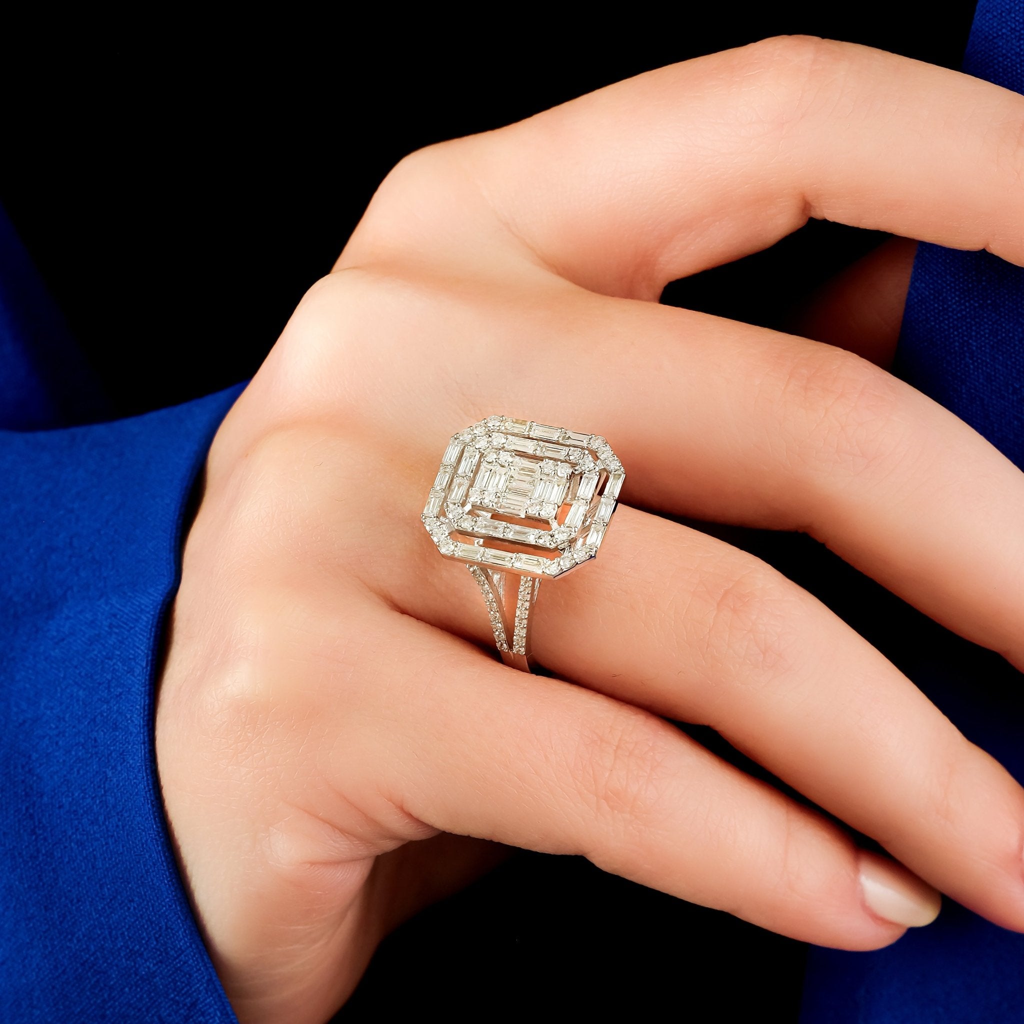 1.80 Karat Baget Kesim Özel Tasarım Teklif Yüzüğü - RNF1028 | Tektaş Pırlanta | Ronaff Pırlanta | Tektaş Yüzük, Pırlanta Yüzük, Kolye, Küpe