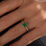 1.80 Karat Oval Zümrüt & 0.15 Karat Yuvarlak Pırlanta Renkli Yüzük-RNF1274 | Yüzükler | Ronaff Pırlanta | Tektaş Yüzük, Pırlanta Yüzük, Kolye, Küpe