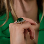 16.82 Karat Zümrüt Kapşon & 6.00 Karat Yuvarlak Pırlanta Özel Tasarım Yüzük - RNF0965 | Renkli Taşlı Yüzükler | Ronaff Pırlanta | Tektaş Yüzük, Pırlanta Yüzük, Kolye, Küpe