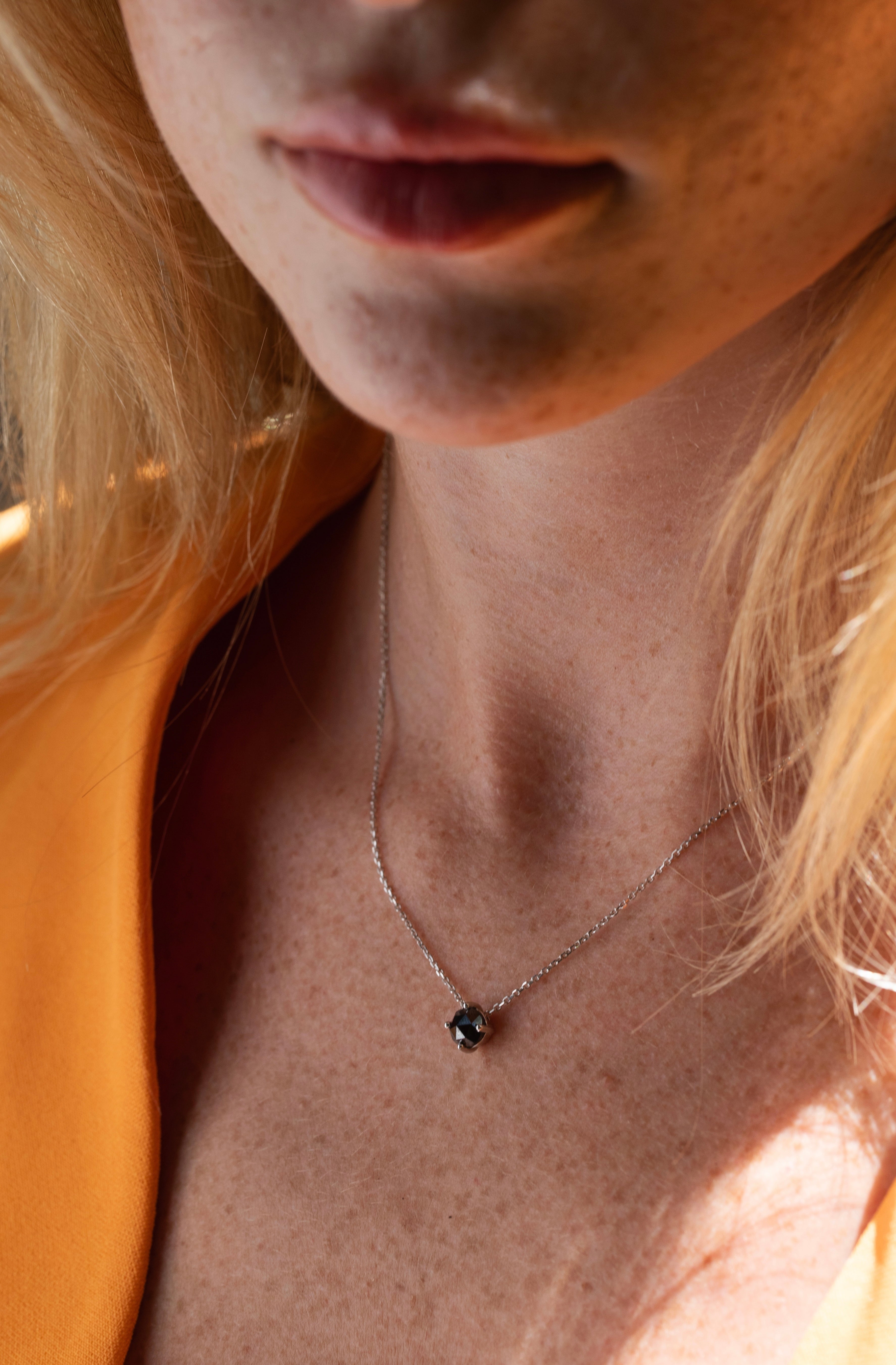 0.70 Karat Siyah Elmas Tektaş Kolye - RNF0650 | Pırlanta Kolye | Ronaff Pırlanta | Tektaş Yüzük, Pırlanta Yüzük, Kolye, Küpe