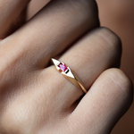 14 Ayar Altın Baget Kesim Yakut Yüzük RG0110 | Pırlanta Yüzük | Ronaff Pırlanta | Tektaş Yüzük, Pırlanta Yüzük, Kolye, Küpe