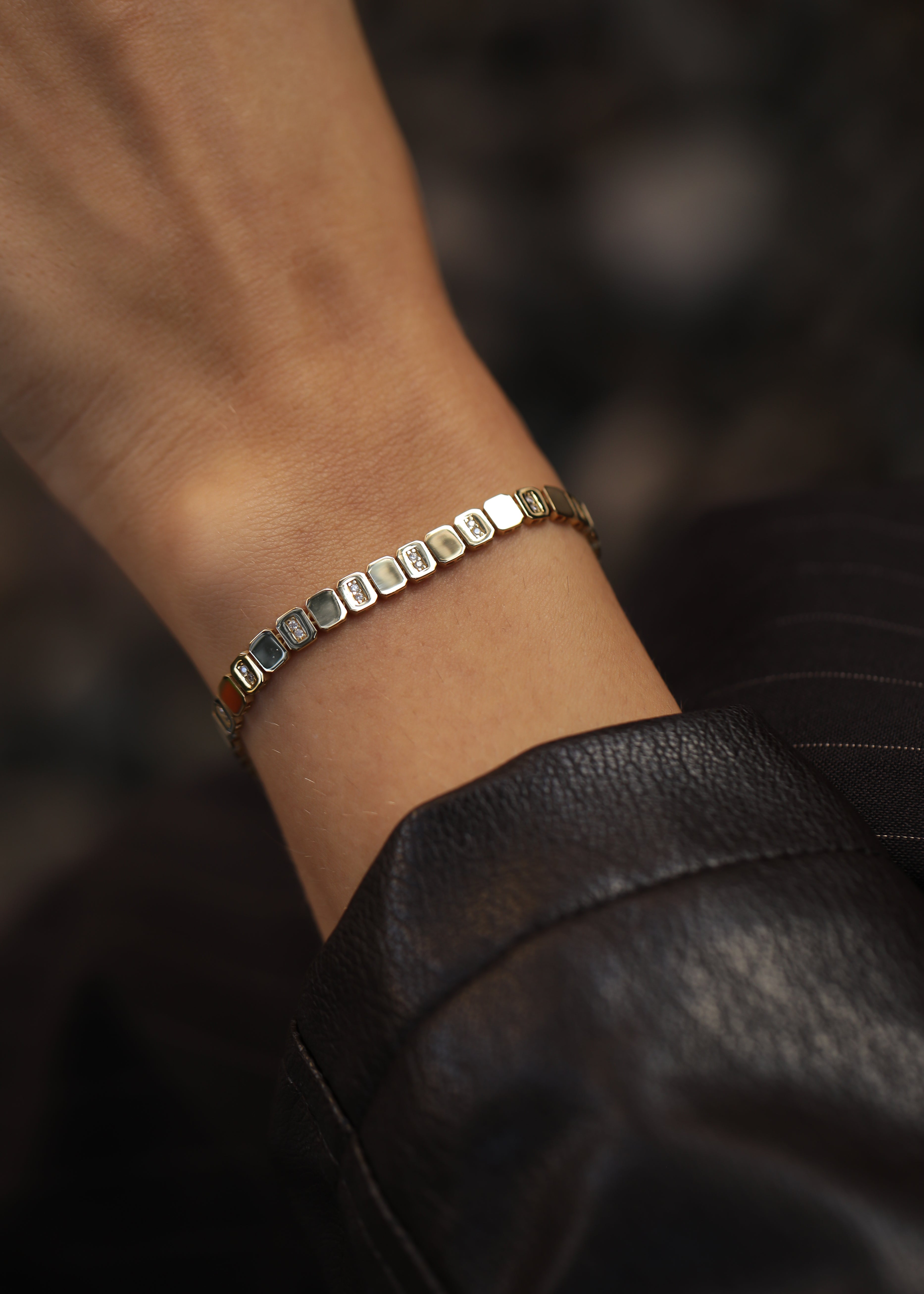 14 Ayar Altın Geometrik Pırlanta Bileklik RG0108 | Altın Bileklik | Ronaff Pırlanta | Tektaş Yüzük, Pırlanta Yüzük, Kolye, Küpe