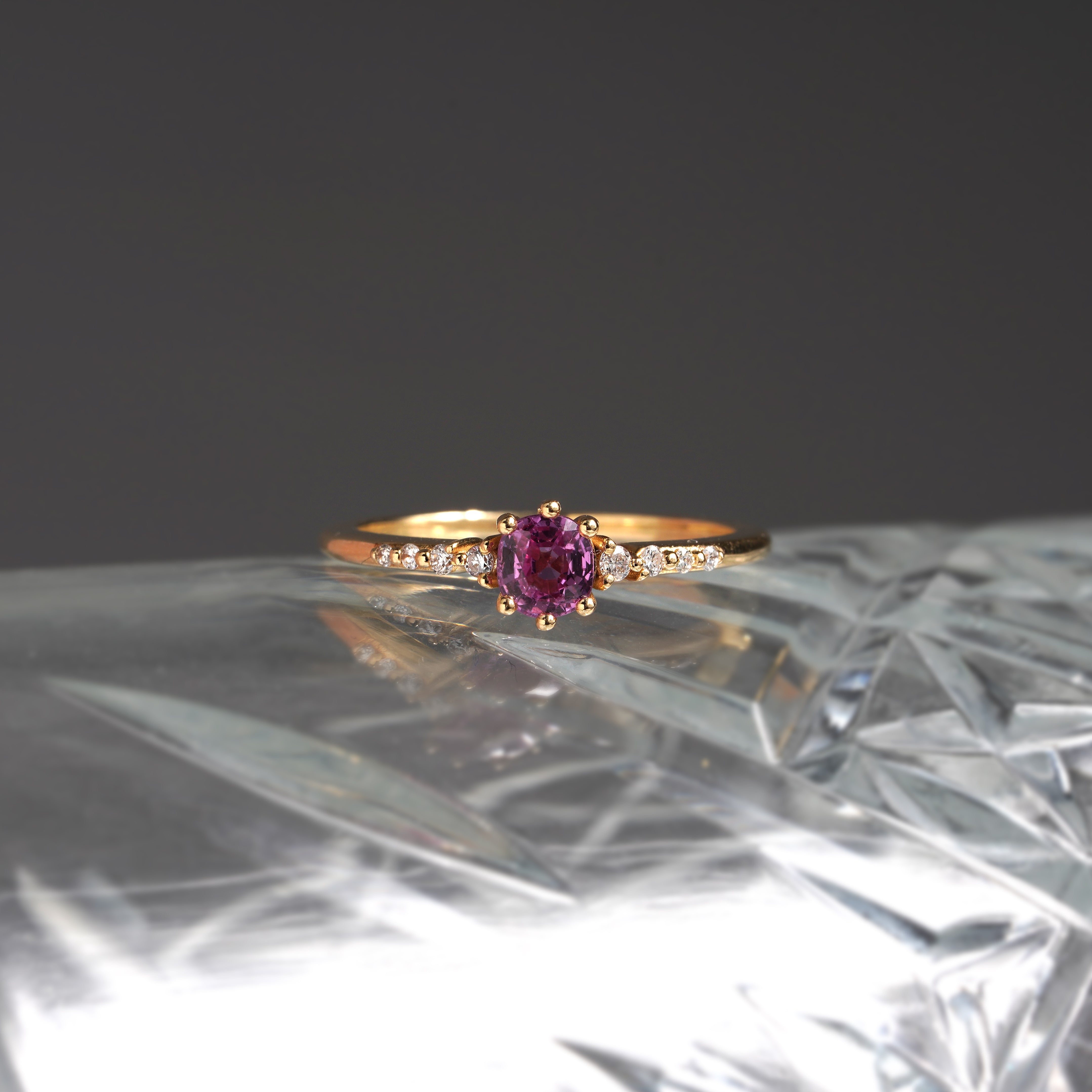 0.40 Karat Pembe Safir & 0.07 Pırlantalı Tasarım Yüzük - RNF0823 | Renkli Taşlı Yüzükler | Ronaff Pırlanta | Tektaş Yüzük, Pırlanta Yüzük, Kolye, Küpe