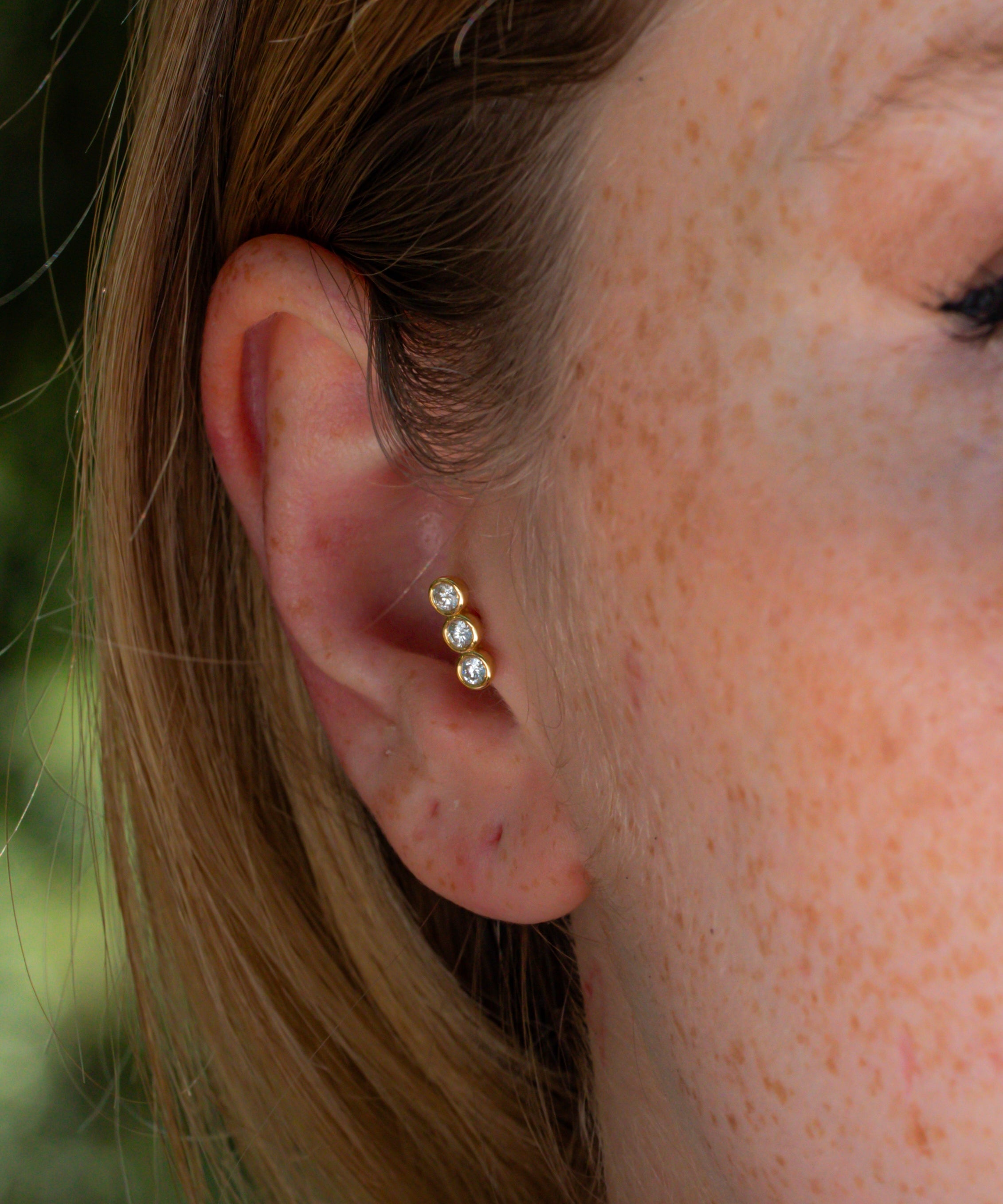 0.09 Karat Yuvarlak Kesim Üç Taşlı Küpe - RNF0853 | Pırlanta Küpe | Ronaff Pırlanta | Tektaş Yüzük, Pırlanta Yüzük, Kolye, Küpe