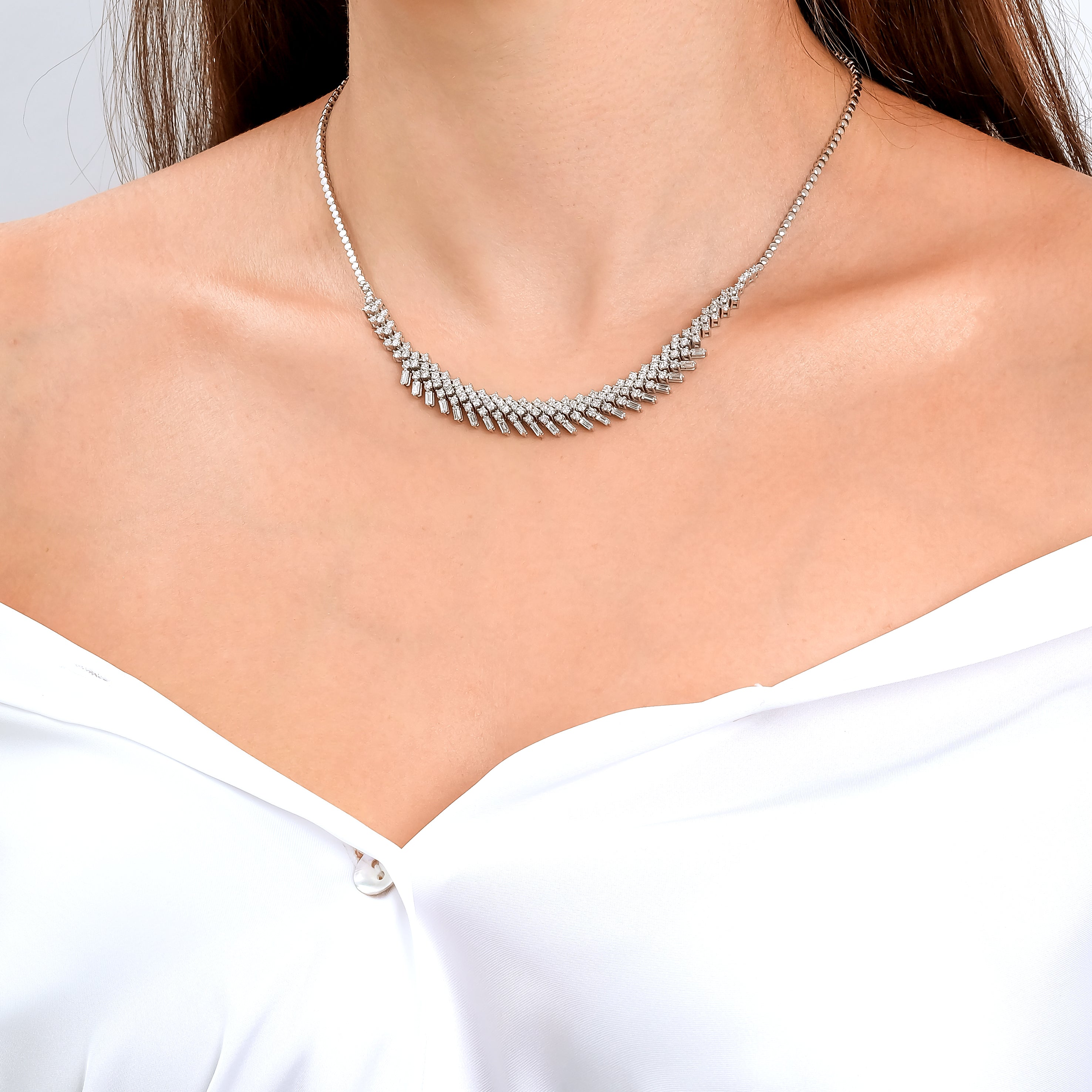 5.50 Karat Baget ve Yuvarlak Pırlantalı Özel Tasarım Gerdanlık-RNF1398 | Gerdanlık | Ronaff Pırlanta | Tektaş Yüzük, Pırlanta Yüzük, Kolye, Küpe