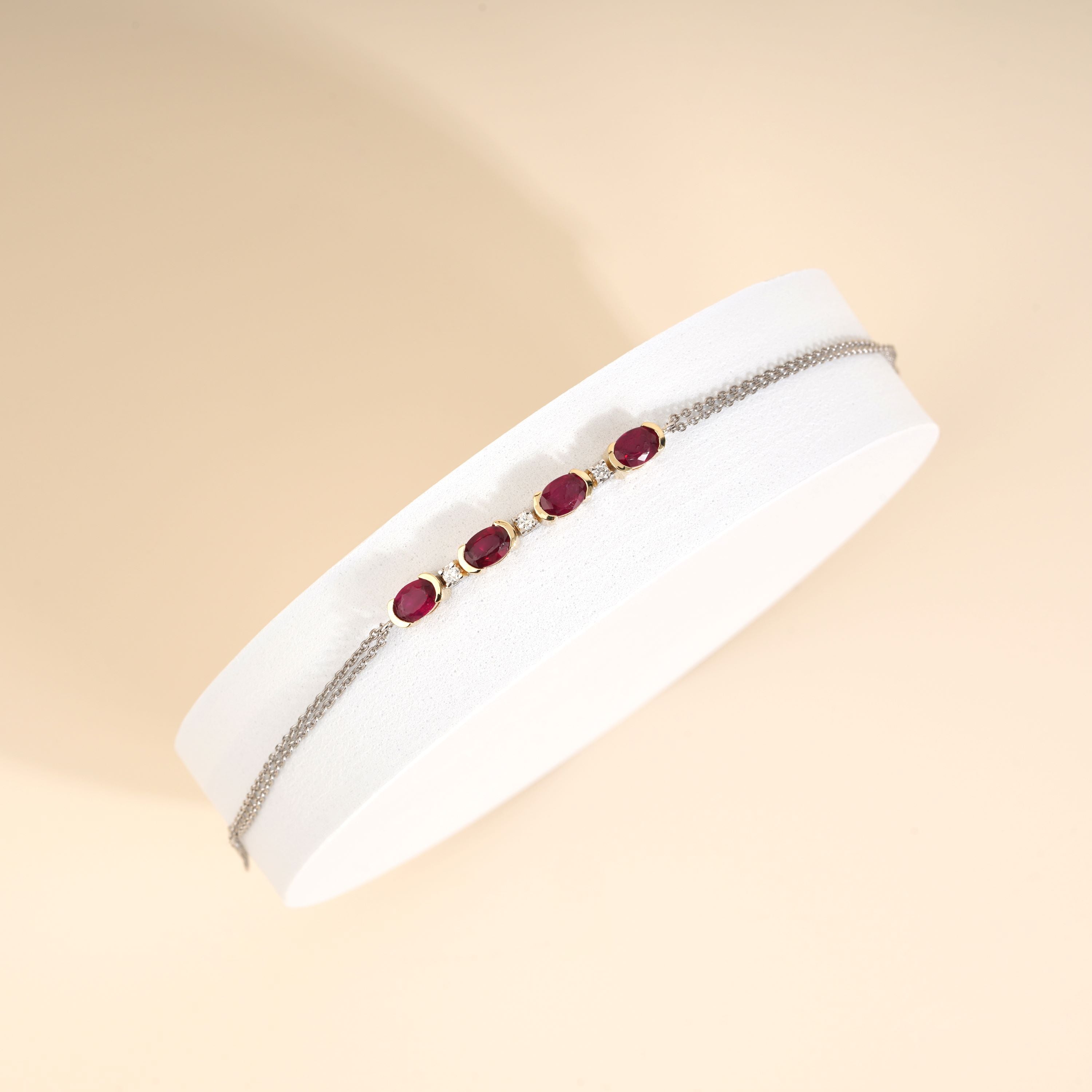 3.10 Karat Yakut & 0.15 Yuvarlak Pırlanta Kızıl Zerafet Bileklik - RNF1394 | Pırlanta Bileklik | Ronaff Pırlanta | Tektaş Yüzük, Pırlanta Yüzük, Kolye, Küpe