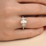 1.50 Karat Oval Merkez & 0.60 Karat Oval Yan & 0.40 Karat Yuvarlak Kenar Pırlanta Tektaş Yüzük - RNF0869 | Tektaş Pırlanta | Ronaff Pırlanta | Tektaş Yüzük, Pırlanta Yüzük, Kolye, Küpe