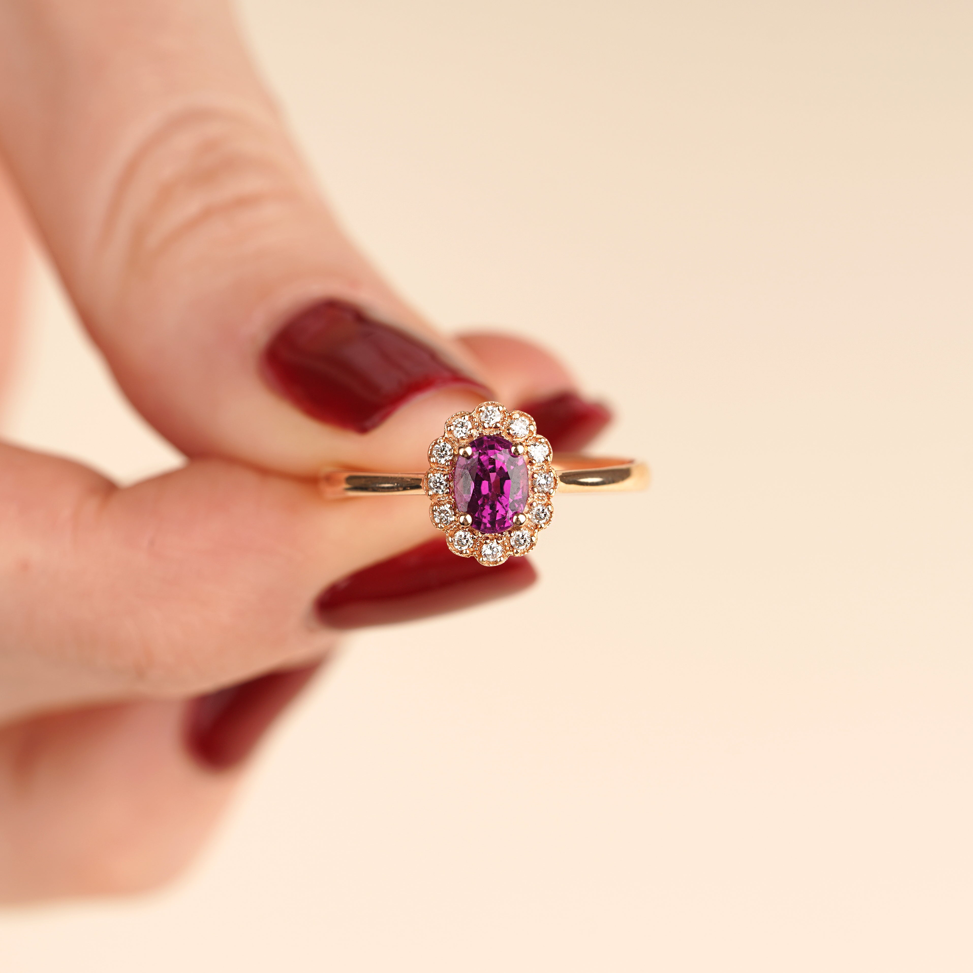 0.90 Karat Yakut Pırlantalı Yüzük | Renkli Pırlantalı Yüzükler | Ronaff Pırlanta | Tektaş Yüzük, Pırlanta Yüzük, Kolye, Küpe