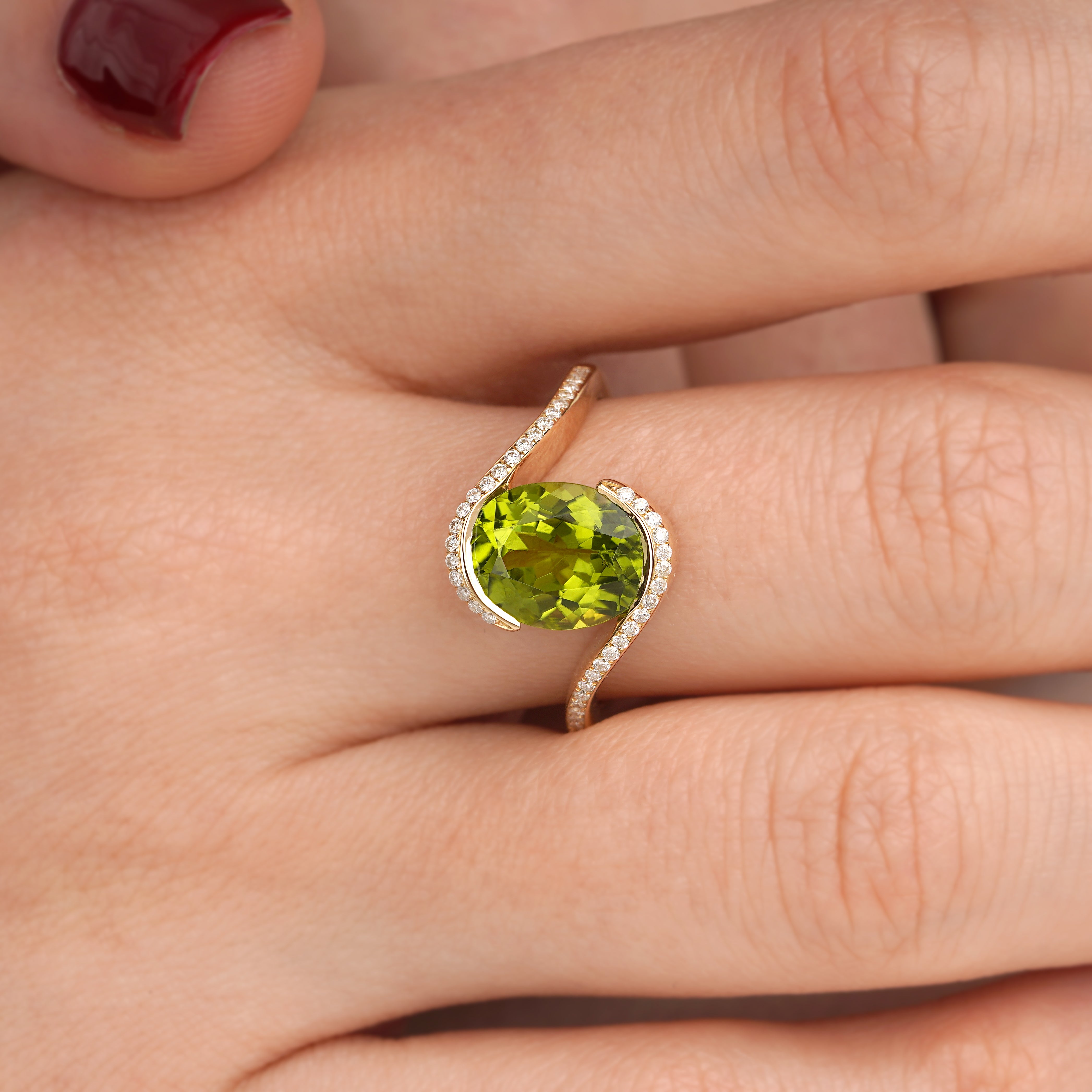 2.50 Karat Peridot & Pırlantalı Yüzük | Pırlanta Yüzük | Ronaff Pırlanta | Tektaş Yüzük, Pırlanta Yüzük, Kolye, Küpe