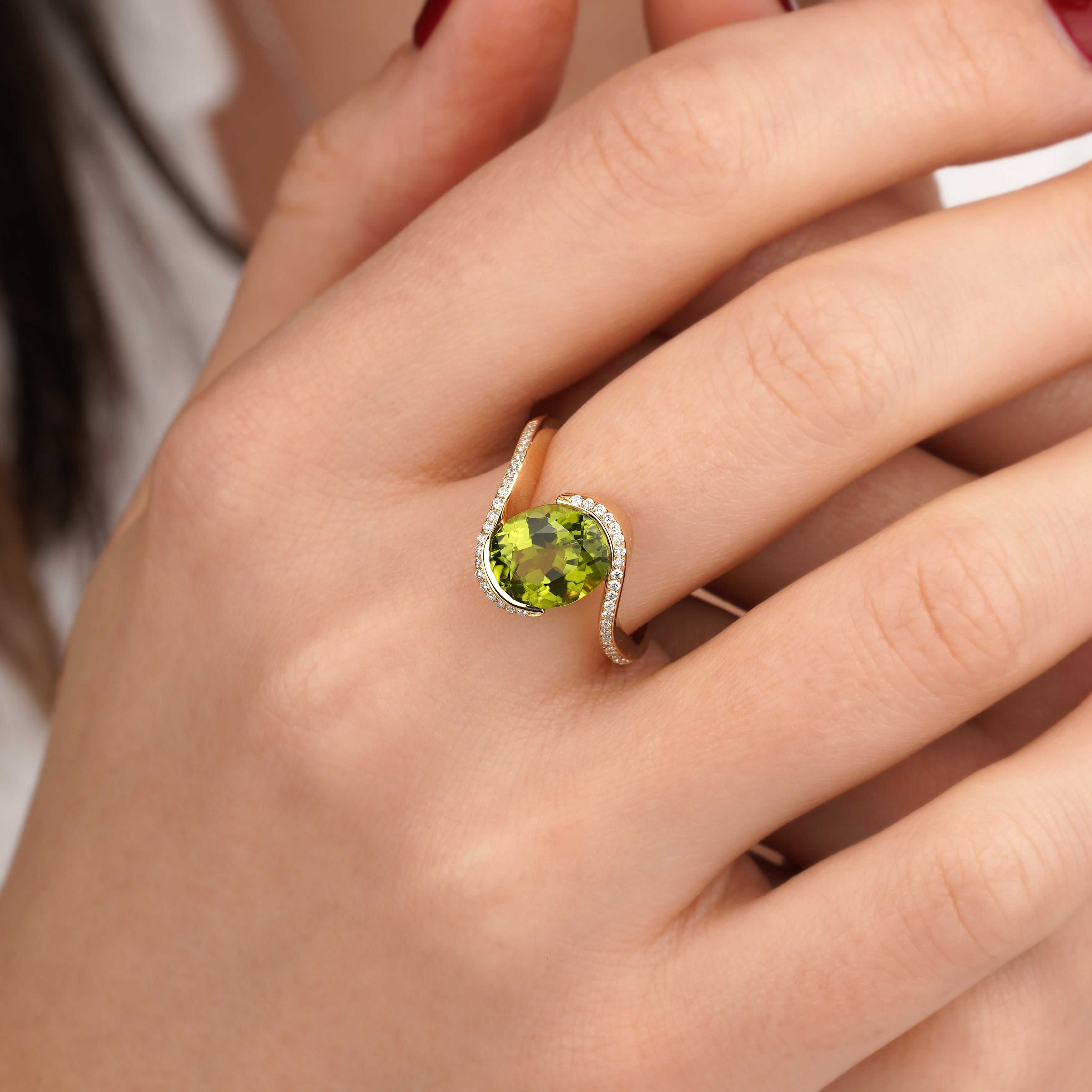 2.50 Karat Peridot & Pırlantalı Yüzük | Pırlanta Yüzük | Ronaff Pırlanta | Tektaş Yüzük, Pırlanta Yüzük, Kolye, Küpe