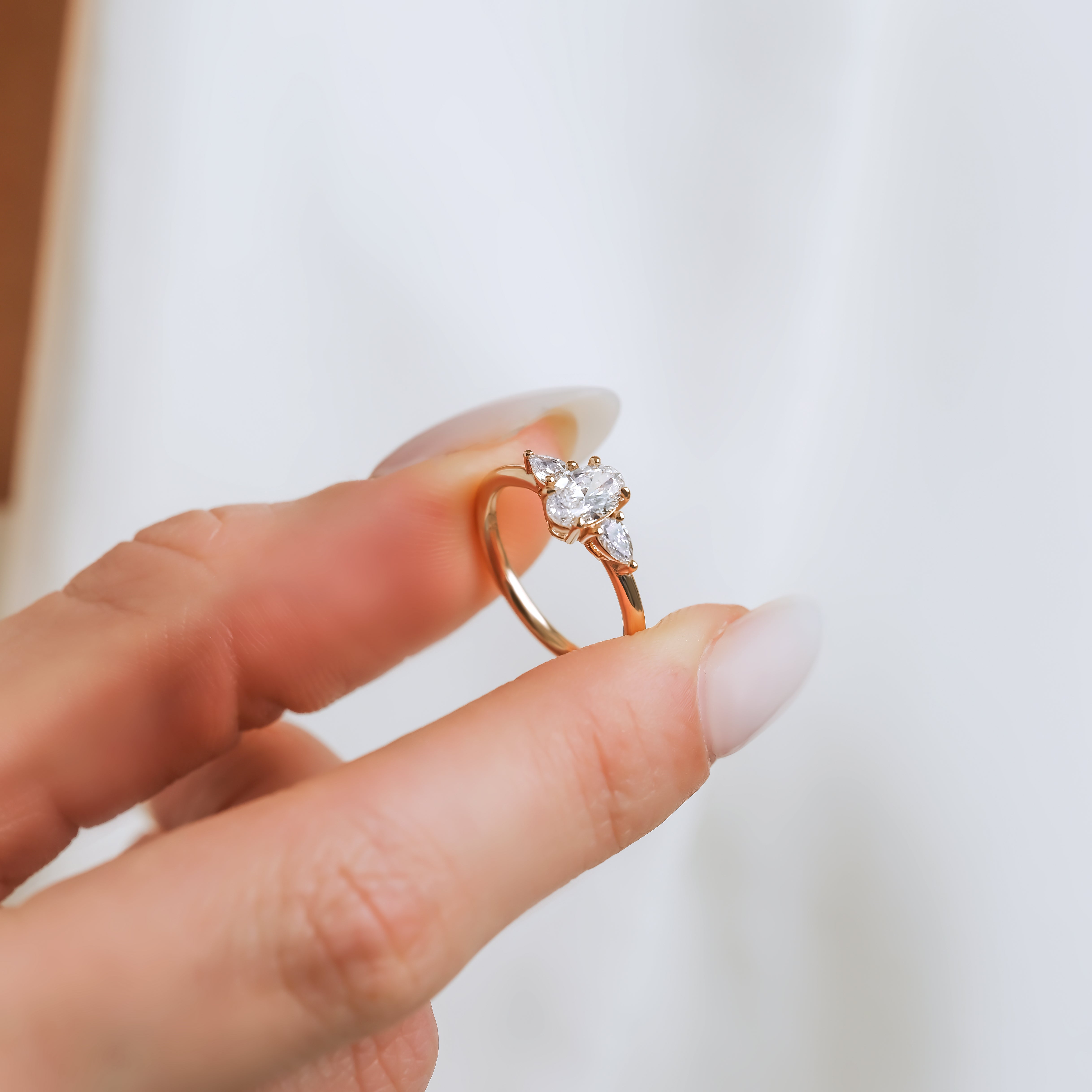 0.70 Karat Oval ve Damla Kesim Özel Tasarım Tektaş Pırlanta Yüzük - RNF0810 | Pırlanta Yüzük | Ronaff Pırlanta | Tektaş Yüzük, Pırlanta Yüzük, Kolye, Küpe