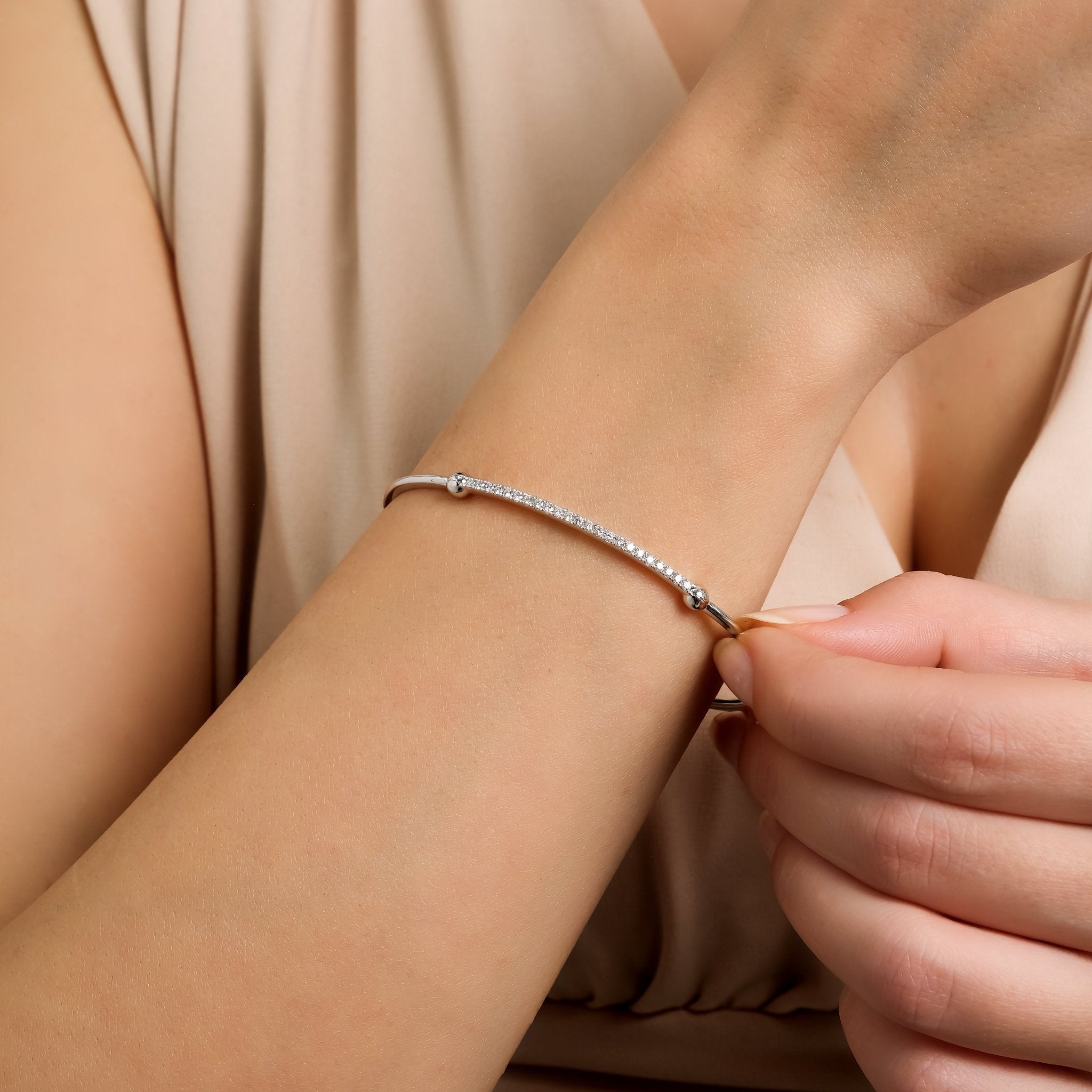 0.83 Karat Yuvarlak Kesim Pırlanta Özel Tasarım Bileklik - RNF01014 | Pırlanta Bileklik | Ronaff Pırlanta | Tektaş Yüzük, Pırlanta Yüzük, Kolye, Küpe