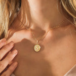 14 Ayar Altın Özel Tasarım Harfli Kolye - RNF0912 | Pırlanta Kolye | Ronaff Pırlanta | Tektaş Yüzük, Pırlanta Yüzük, Kolye, Küpe