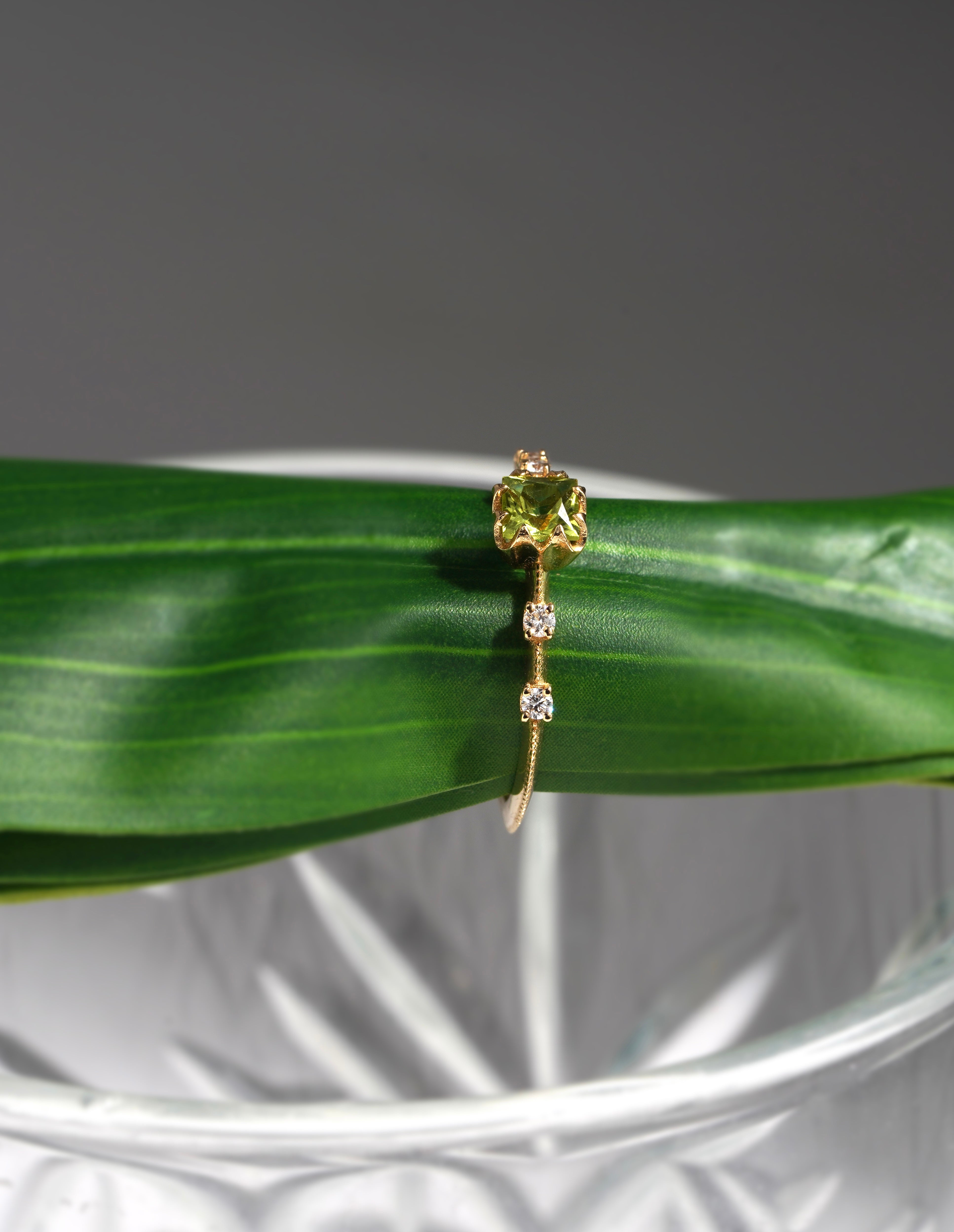 0.42 Karat Prenses Kesim Peridot Pırlantalı Yüzük - RNF0244 | Renkli Pırlantalı Yüzükler | Ronaff Pırlanta | Tektaş Yüzük, Pırlanta Yüzük, Kolye, Küpe