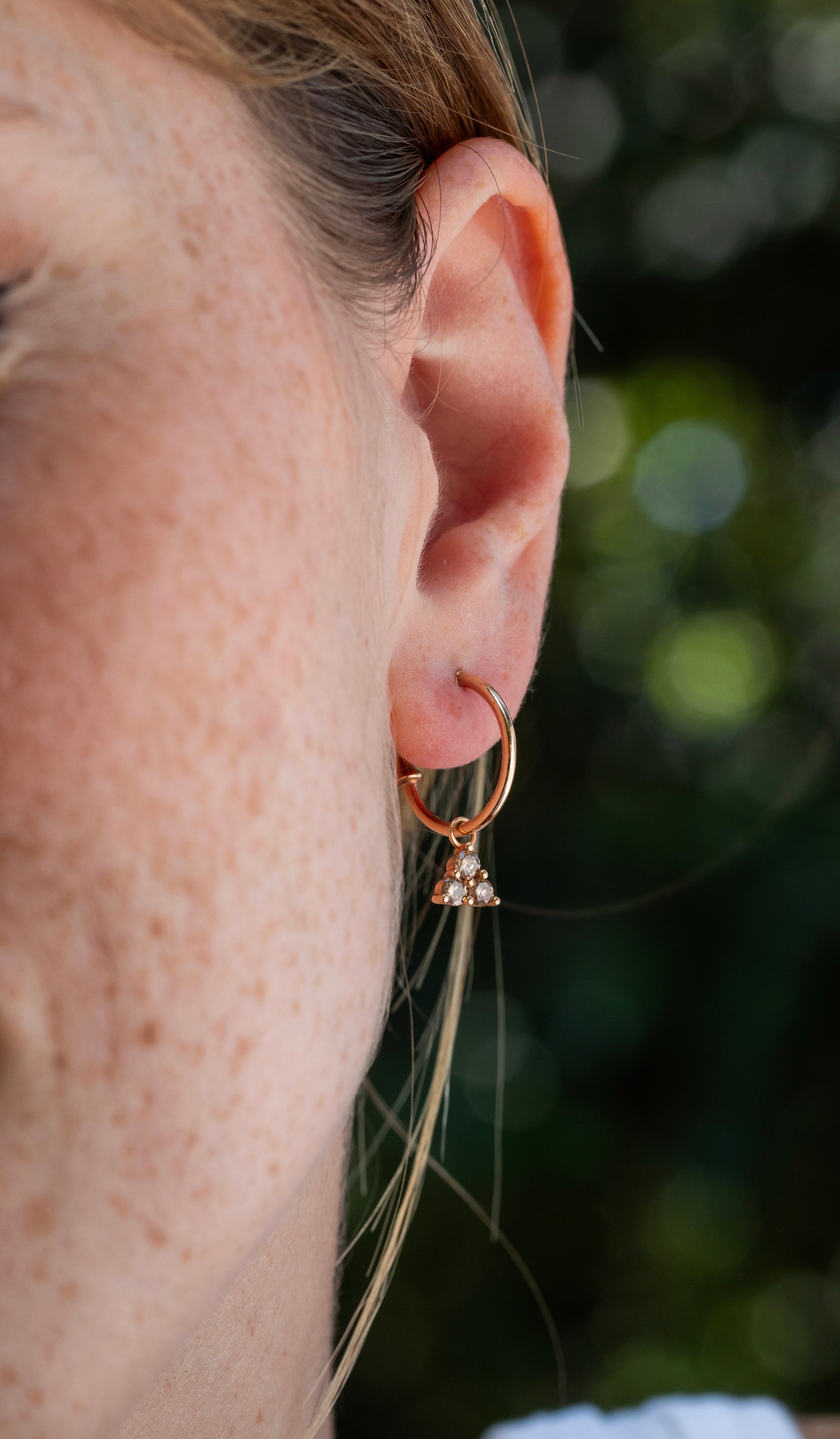 0.15 Karat Pırlanta Üçtaş Küpe Pırlantalı Kişiye Özel Küpe - RNF0402 | Pırlanta Küpe | Ronaff Pırlanta | Tektaş Yüzük, Pırlanta Yüzük, Kolye, Küpe