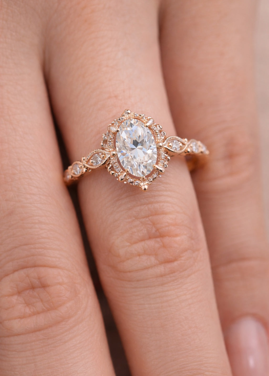 1.00 Karat GIA/HRD Sertifikalı Oval Tektaş Pırlanta Yüzük RNF1447 | Tektaş Yüzükler | Ronaff Pırlanta | Tektaş Yüzük, Pırlanta Yüzük, Kolye, Küpe