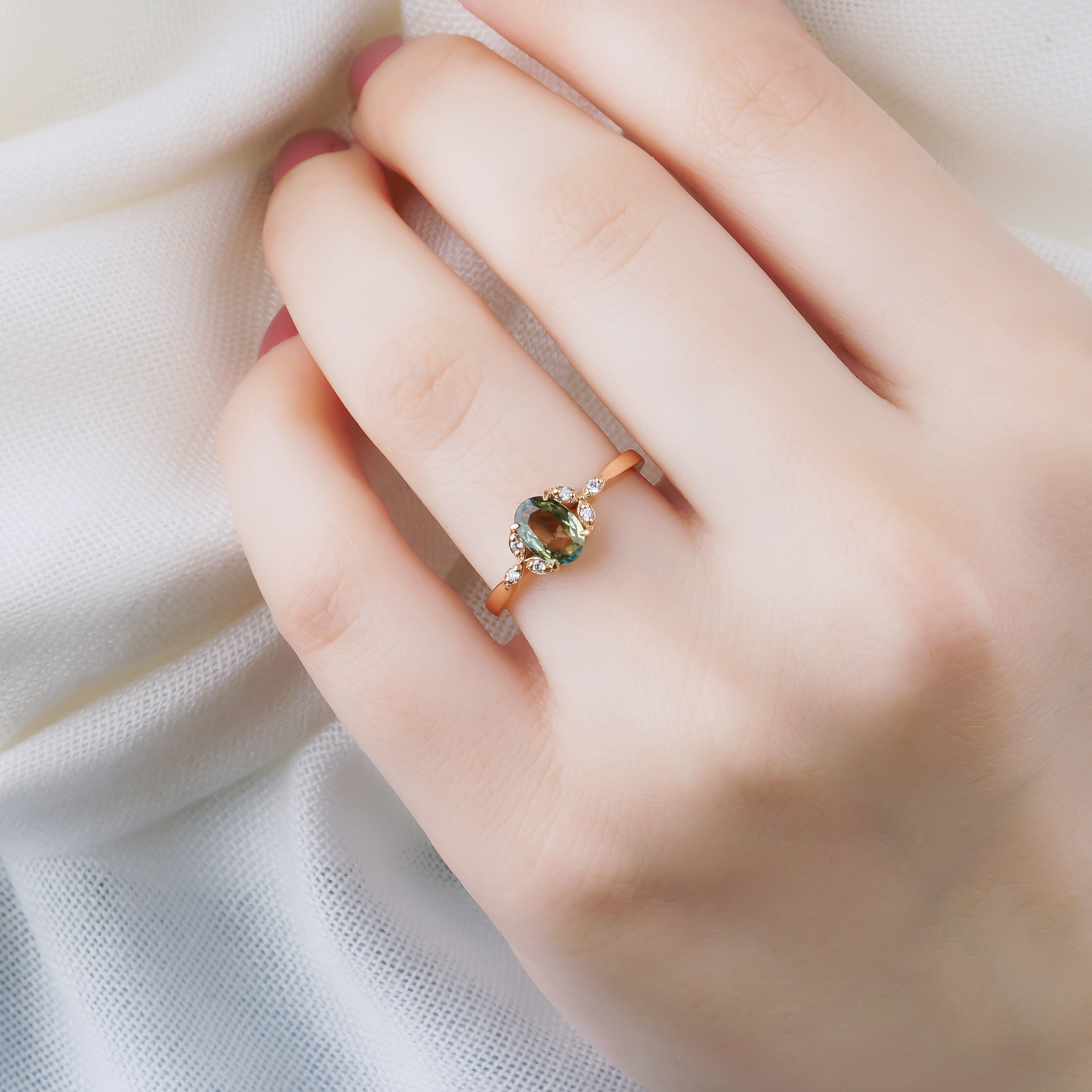 1.00 Karat Oval Yeşil Safir Vintage Pırlantalı Yüzük - RNF0242 | Renkli Pırlantalı Yüzükler | Ronaff Pırlanta | Tektaş Yüzük, Pırlanta Yüzük, Kolye, Küpe