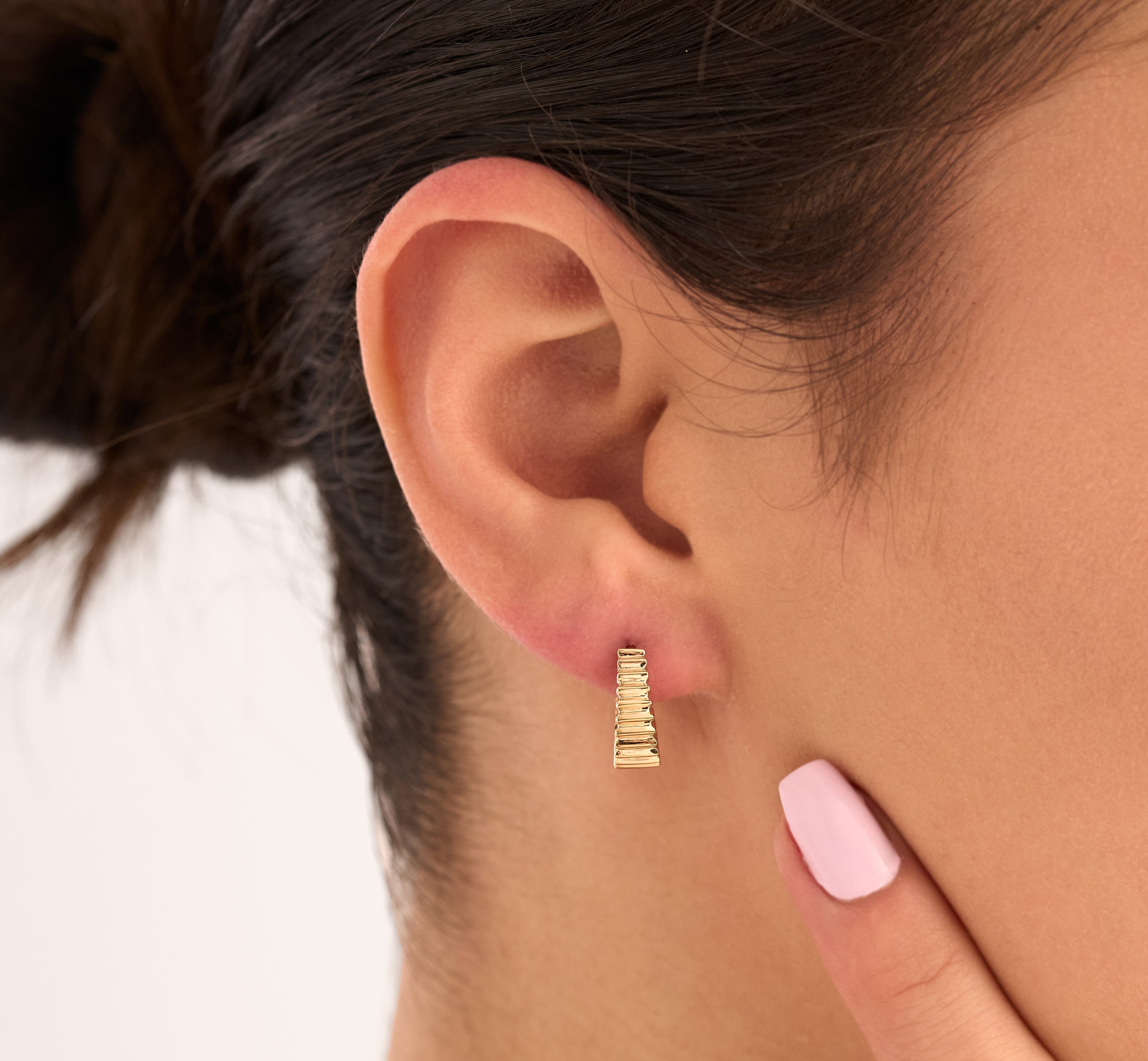 14 K Special Design Gold Earrings