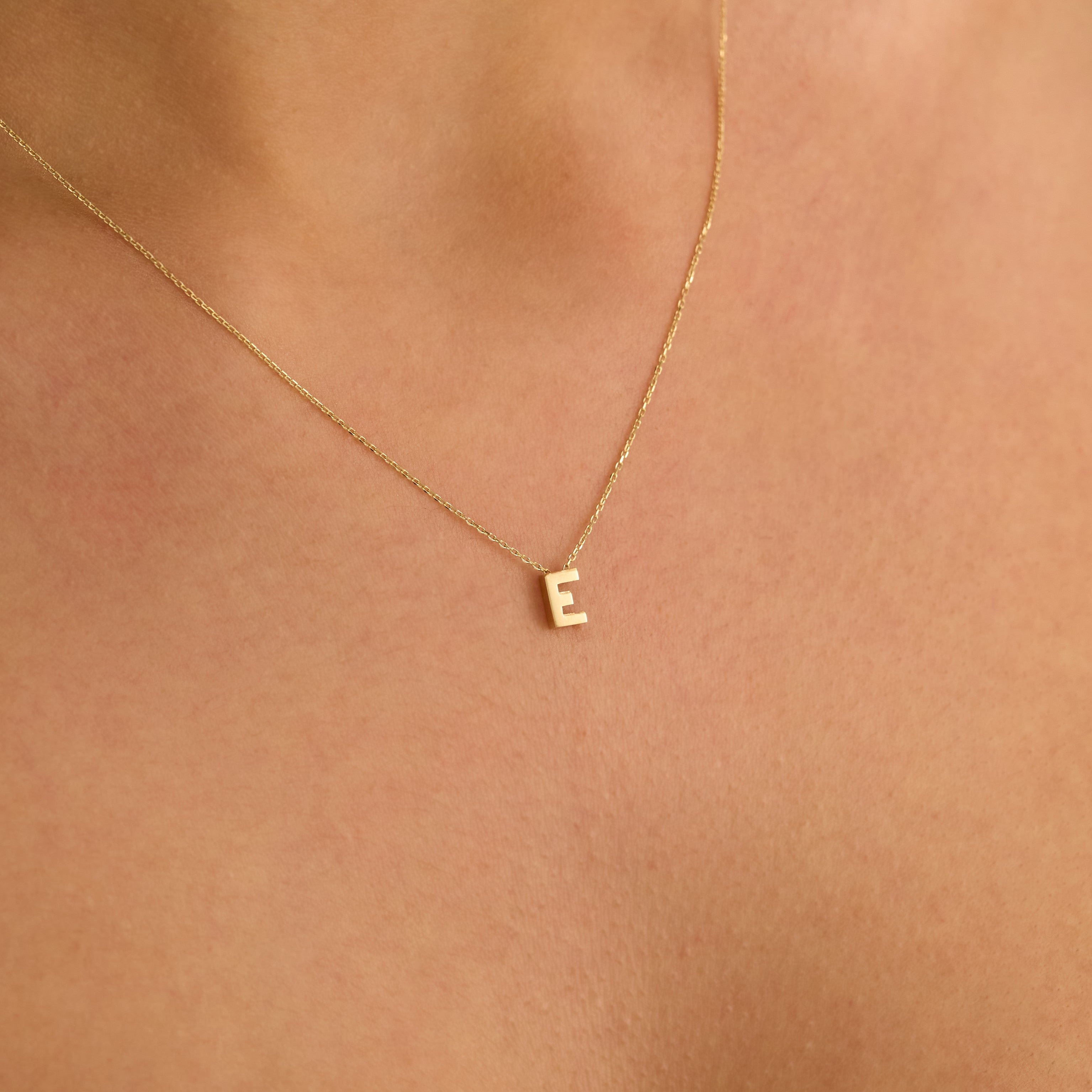 14 Ayar E harfi Tasarım Altın Kolye RG020 | altın | Ronaff Pırlanta | Tektaş Yüzük, Pırlanta Yüzük, Kolye, Küpe