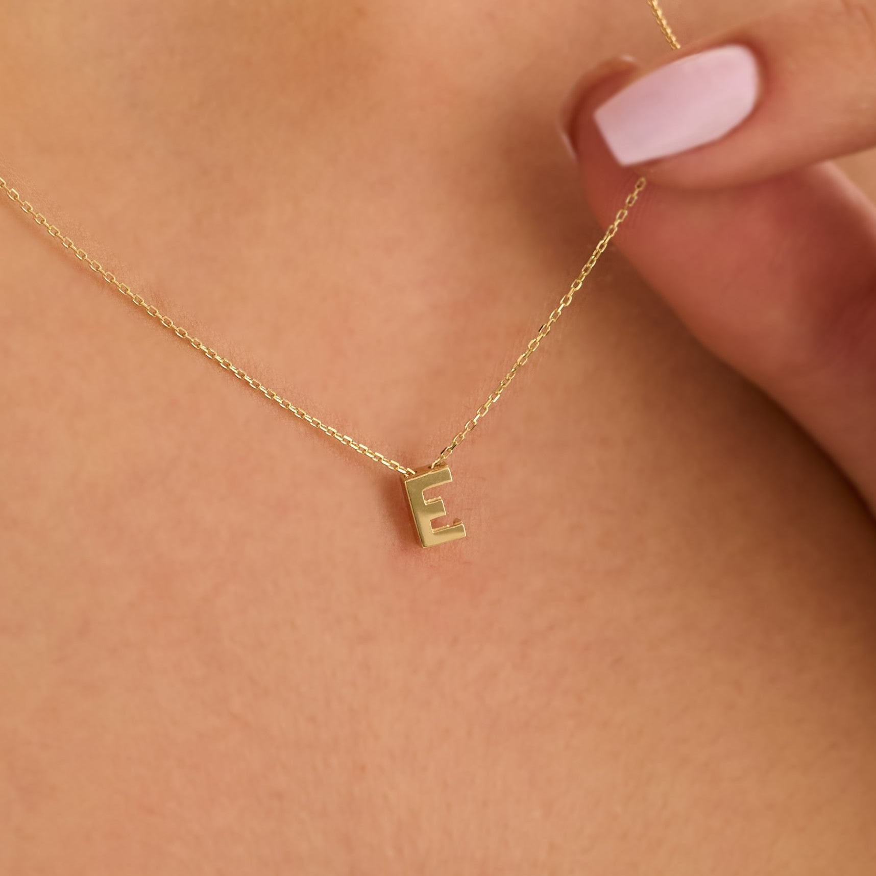 14 Ayar E harfi Tasarım Altın Kolye RG020 | altın | Ronaff Pırlanta | Tektaş Yüzük, Pırlanta Yüzük, Kolye, Küpe