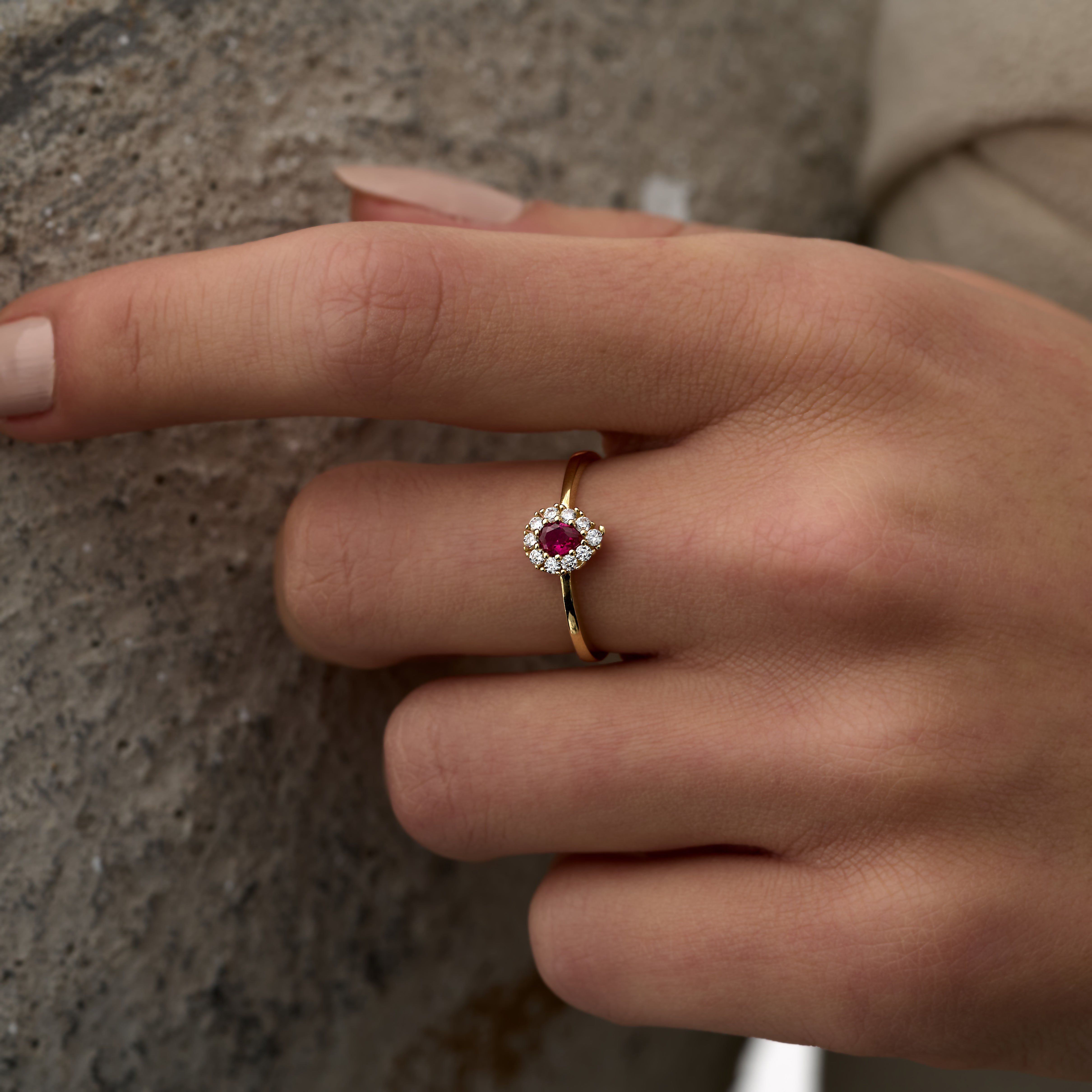 14 Ayar Altın Yakut Taşlı Halo Pırlanta Yüzük RG094 | altın | Ronaff Pırlanta | Tektaş Yüzük, Pırlanta Yüzük, Kolye, Küpe