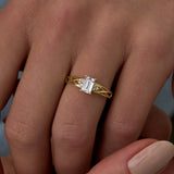 14 Ayar Altın Baget Kesim Taşlı Pırlanta Yüzük RG034 | altın | Ronaff Pırlanta | Tektaş Yüzük, Pırlanta Yüzük, Kolye, Küpe