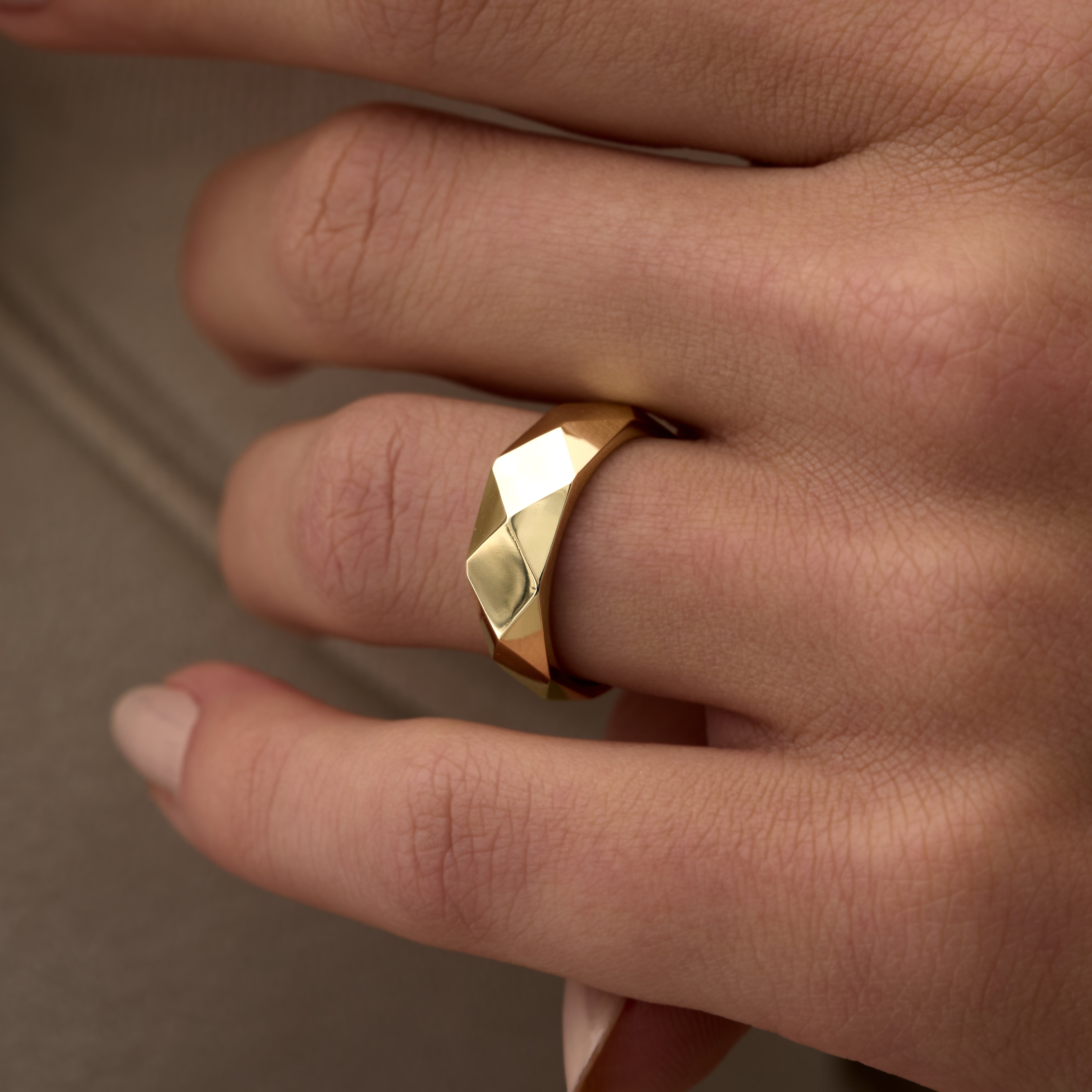 14 Ayar Altın Geometrik Kesim Minimal Yüzük RG035 | altın | Ronaff Pırlanta | Tektaş Yüzük, Pırlanta Yüzük, Kolye, Küpe