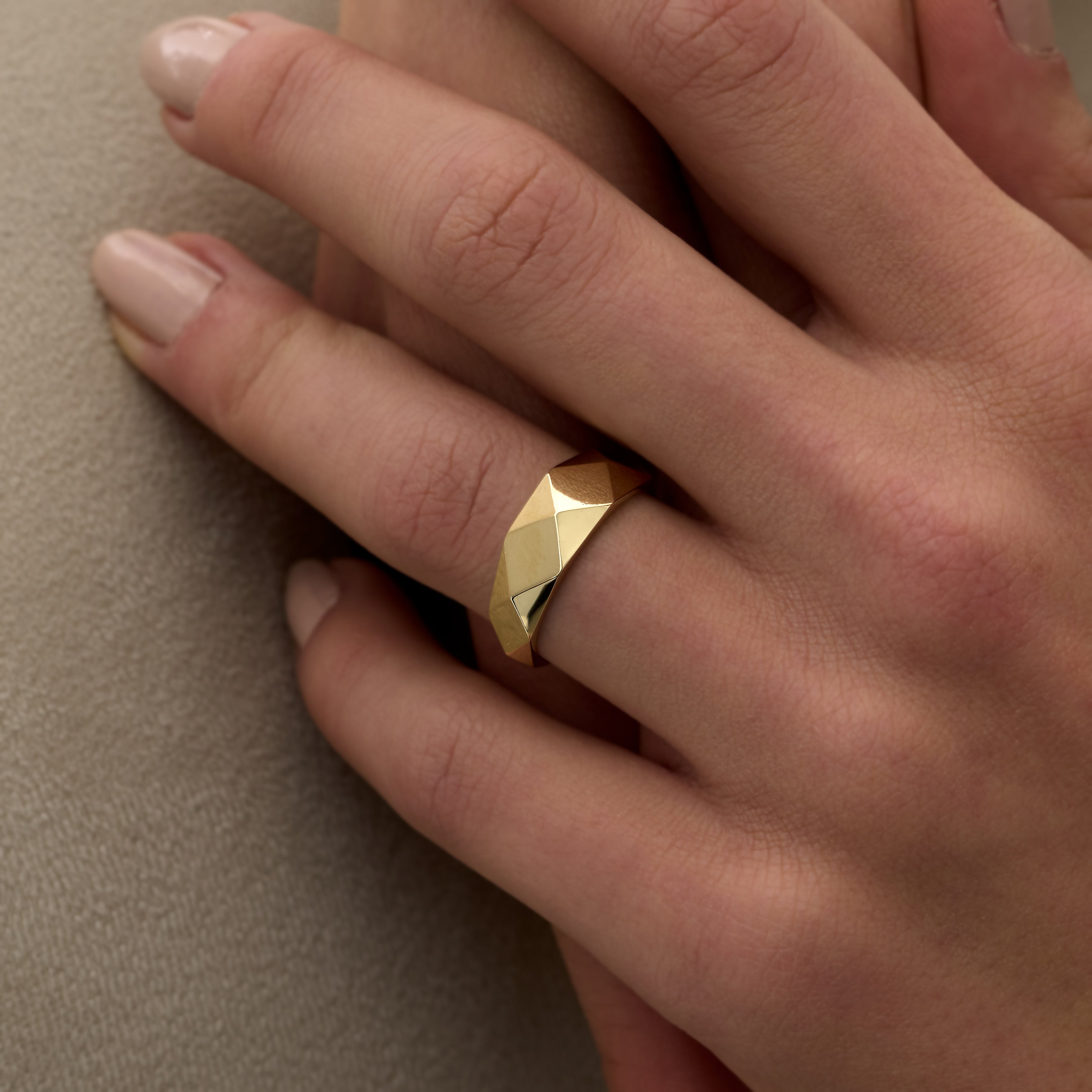14 Ayar Altın Geometrik Kesim Minimal Yüzük RG035 | altın | Ronaff Pırlanta | Tektaş Yüzük, Pırlanta Yüzük, Kolye, Küpe