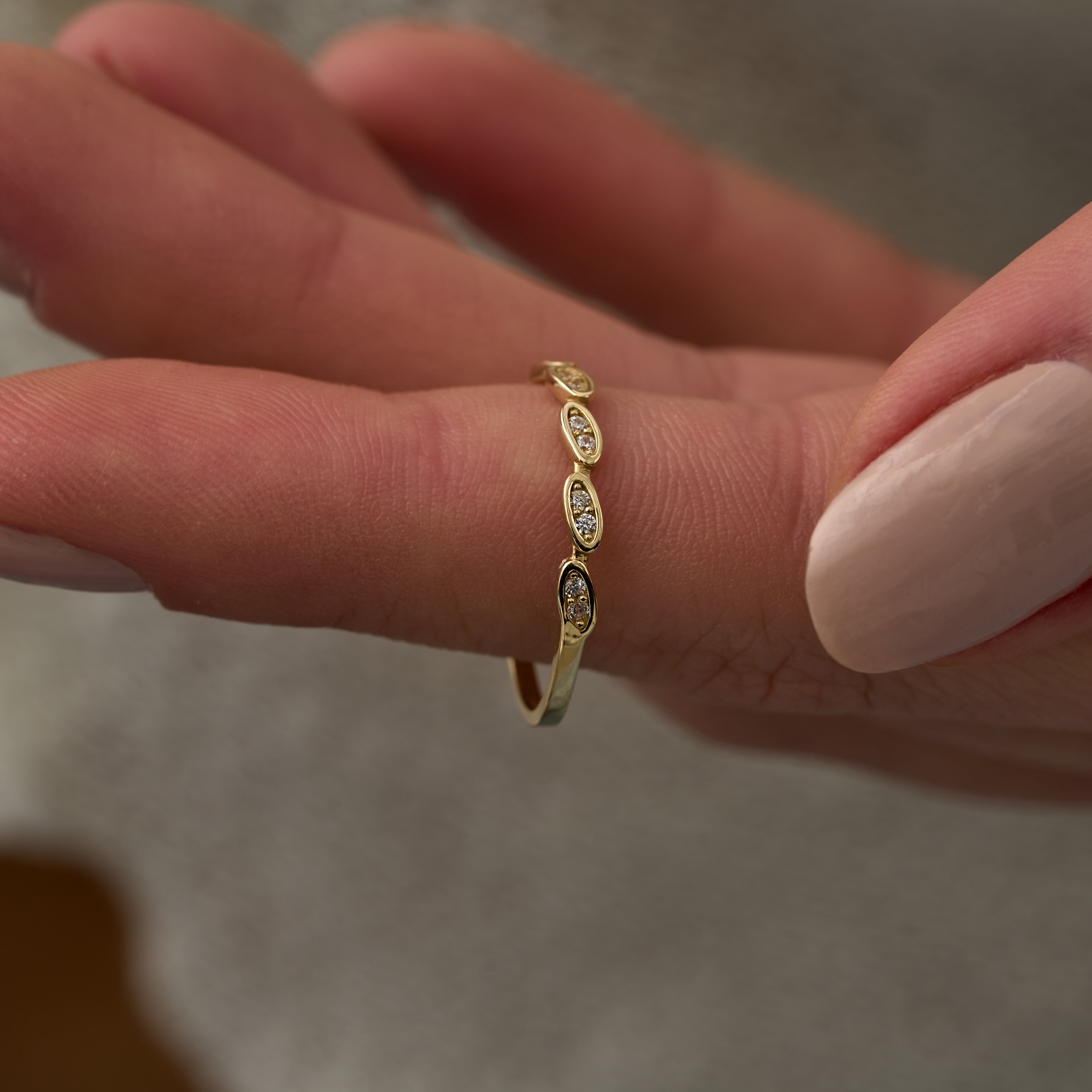 14 Ayar Altın Oval Sıralı Pırlanta Yüzük RG066 | altın | Ronaff Pırlanta | Tektaş Yüzük, Pırlanta Yüzük, Kolye, Küpe