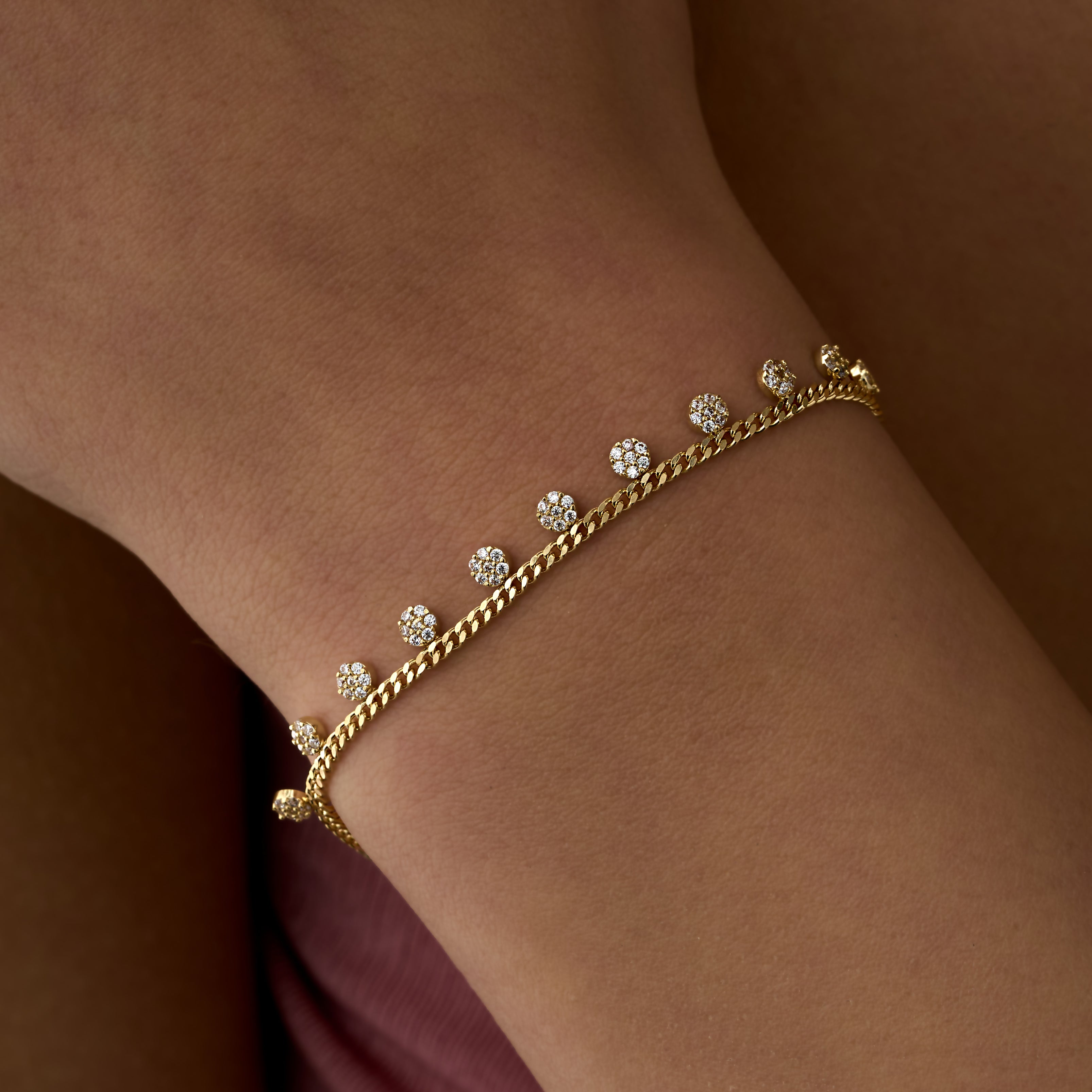 14 Ayar Altın Mini Sallantılı Pırlanta Bileklik RG082 | altın | Ronaff Pırlanta | Tektaş Yüzük, Pırlanta Yüzük, Kolye, Küpe