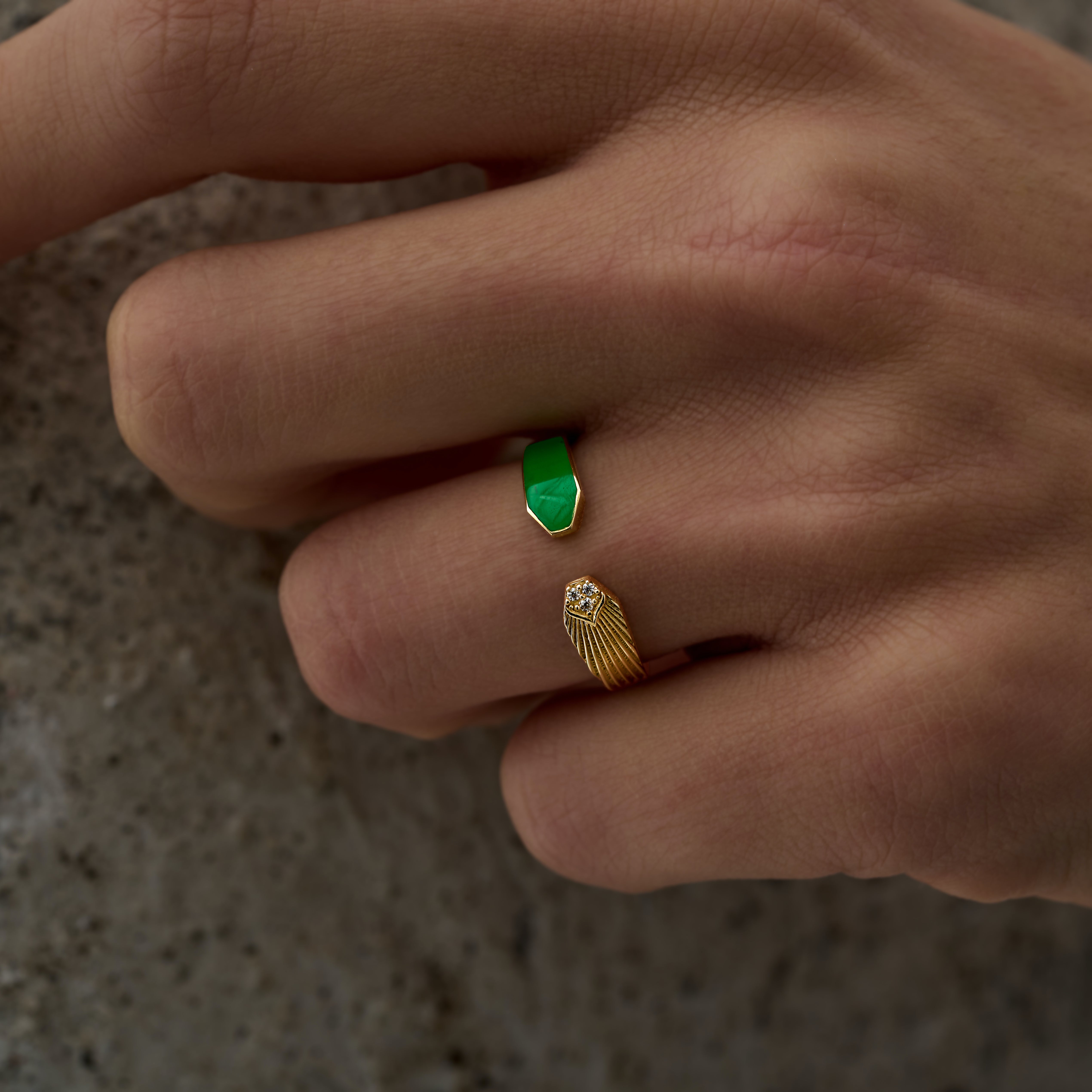 14 Ayar Yeşil Mine ve Pırlantalı Cuff Altın Yüzük RG028 | altın | Ronaff Pırlanta | Tektaş Yüzük, Pırlanta Yüzük, Kolye, Küpe