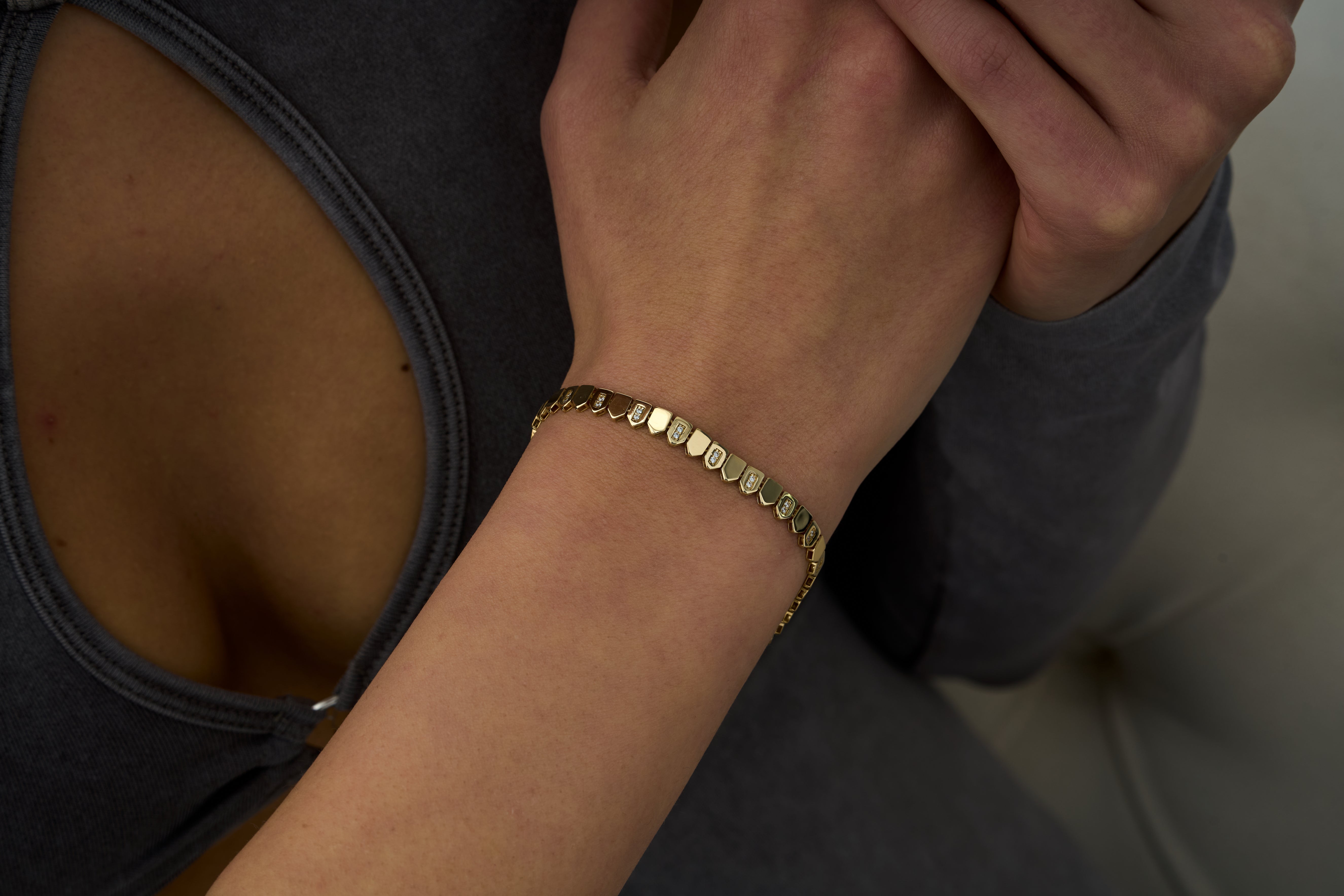 14 Ayar Altın Pırlanta Detaylı Plaka Bileklik RG084 | altın | Ronaff Pırlanta | Tektaş Yüzük, Pırlanta Yüzük, Kolye, Küpe