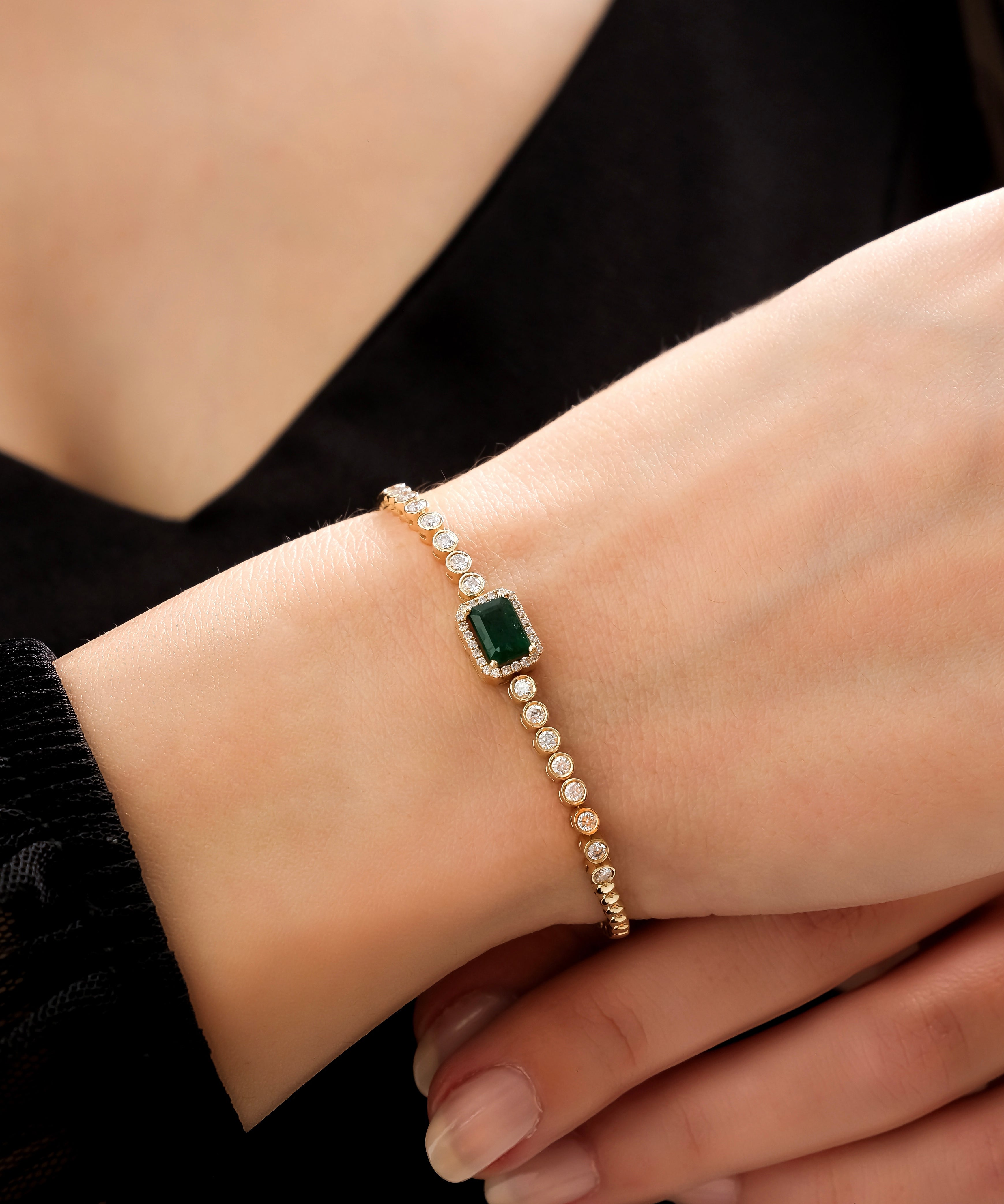 3.00 ct Zümrüt Pırlantalı Özel Tasarım Bileklik - RNF0676 | Pırlanta Bileklik | Ronaff Pırlanta | Tektaş Yüzük, Pırlanta Yüzük, Kolye, Küpe