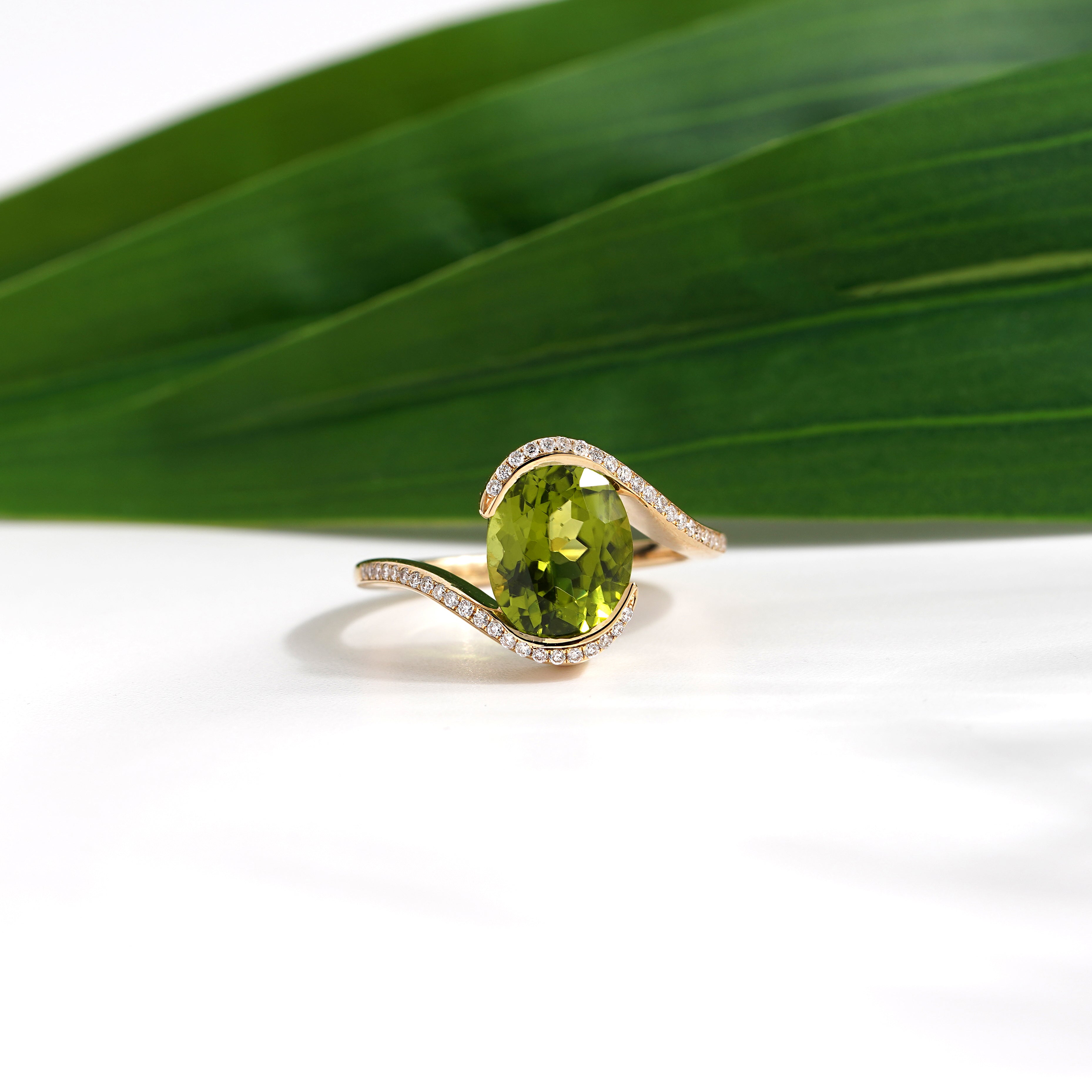 2.50 Karat Peridot & Pırlantalı Yüzük RNF1389 | Pırlanta Yüzük | Ronaff Pırlanta | Tektaş Yüzük, Pırlanta Yüzük, Kolye, Küpe