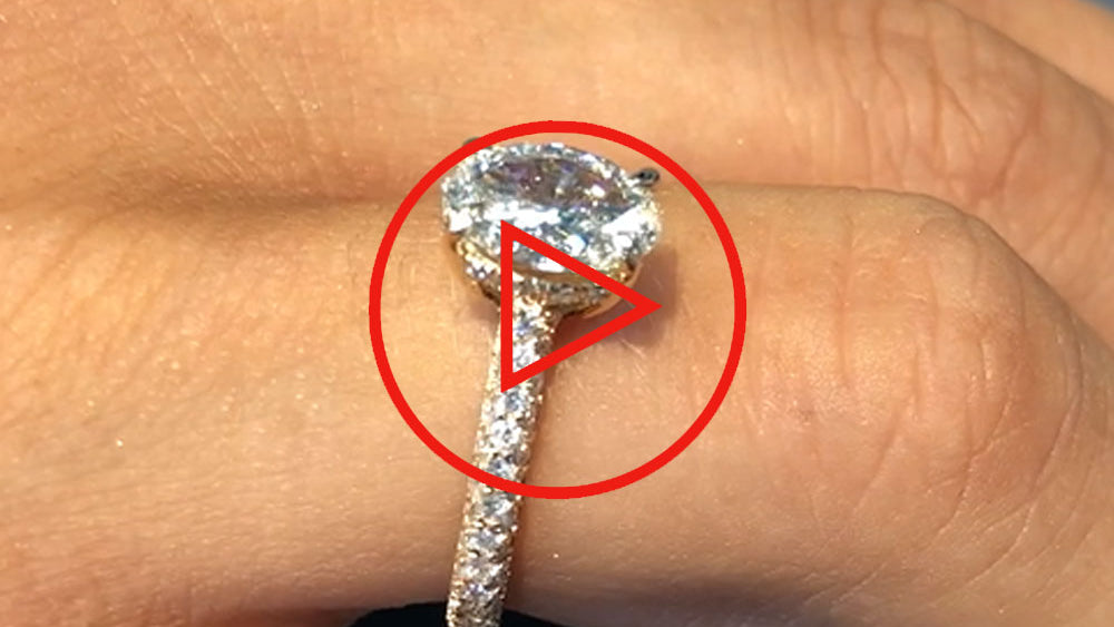 1.20 Karat Oval Kesim Tektaş Pırlanta Yüzük