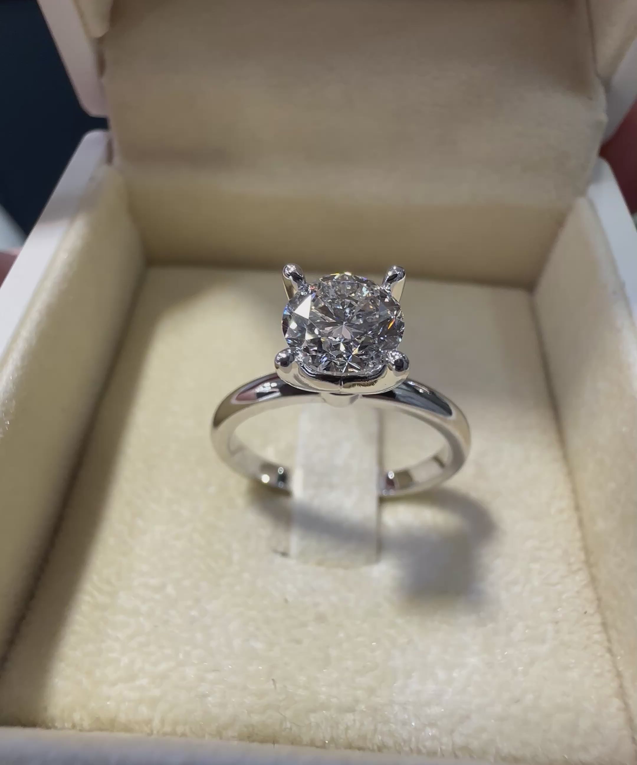 1-20-karat-pirlanta-hrd-sertifikali-klasik-tektas-yuzuk-rnf01104