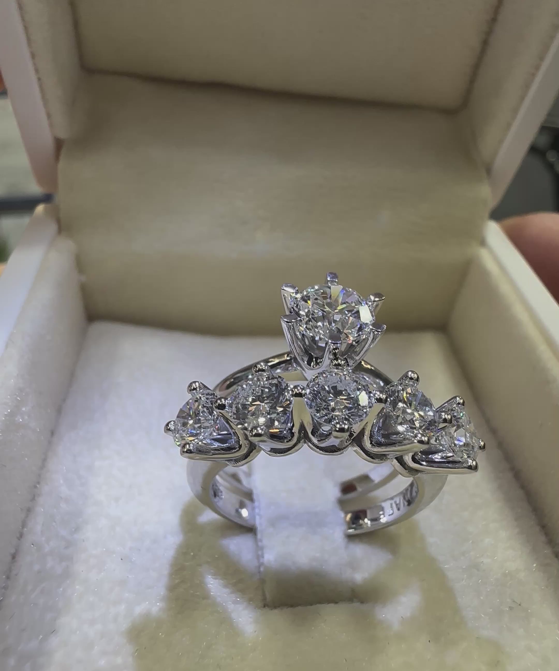 1-00-karat-pirlanta-hrd-sertifikali-klasik-tektas-yuzuk-rnf01105