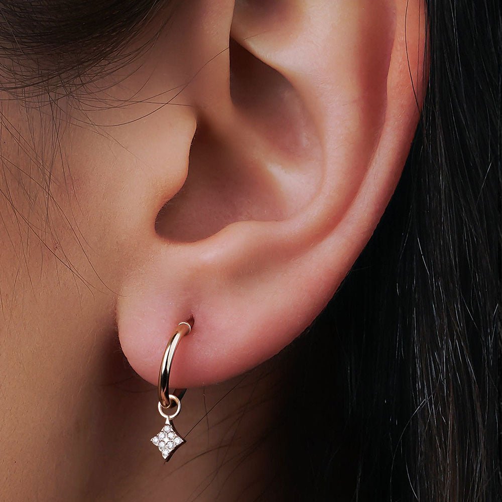 0.04 Karat Pırlanta Karo Küpe - RNF0405 | Pırlanta Küpe | Ronaff Pırlanta | Tektaş Yüzük, Pırlanta Yüzük, Kolye, Küpe