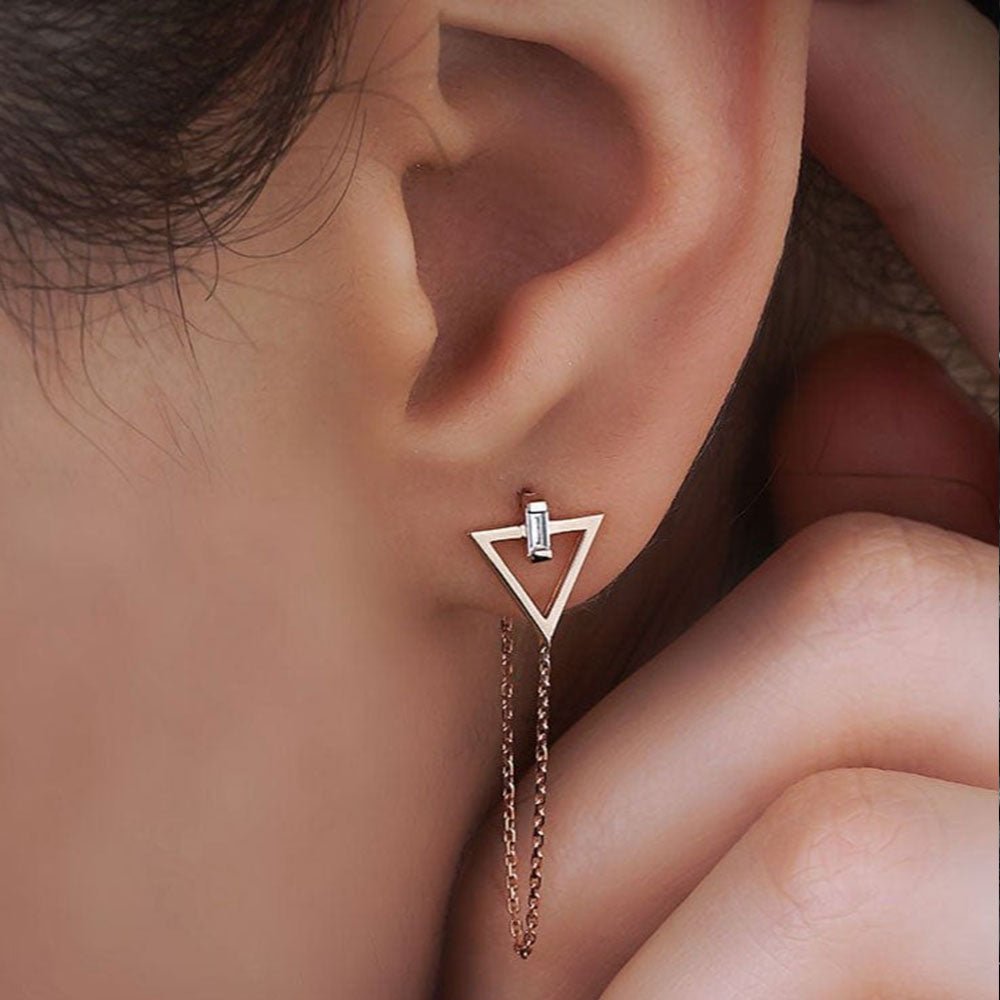 0.10 Karat Baget Pırlantalı Üçgen Küpe - RNF0376 | Pırlanta Küpe | Ronaff Pırlanta | Tektaş Yüzük, Pırlanta Yüzük, Kolye, Küpe