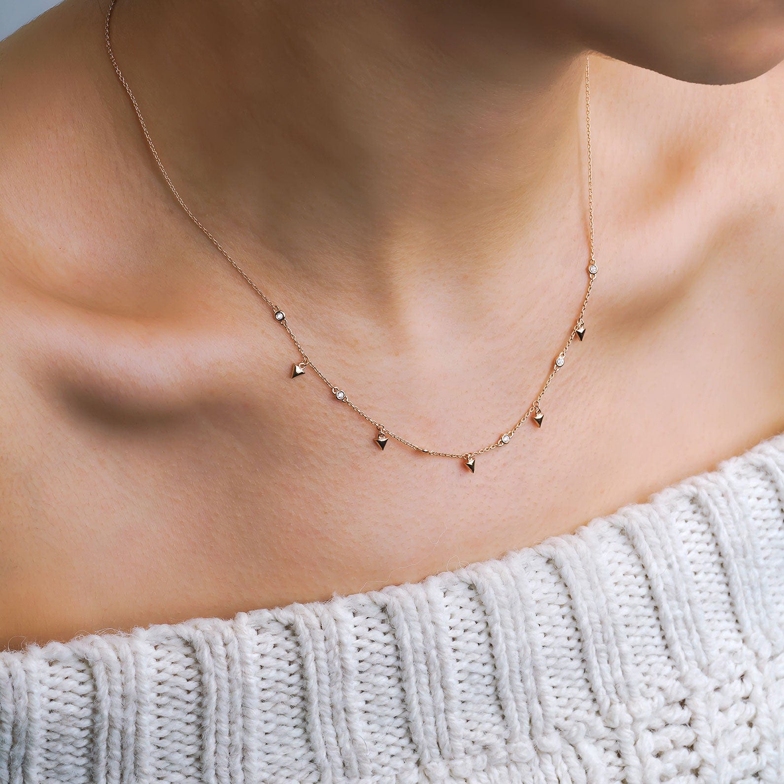 0.18 Karat Pırlantalı Rose Kolye - RNF0299 | Pırlanta Kolye | Ronaff Pırlanta | Tektaş Yüzük, Pırlanta Yüzük, Kolye, Küpe