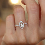 0.30 Karat Markiz Kesim & 0.26 Karat Yuvarlak Kesim HRD Sertifikalı Tektaş Pırlanta Yüzük - RNF0657 | Tektaş Pırlanta | Ronaff Pırlanta | Tektaş Yüzük, Pırlanta Yüzük, Kolye, Küpe